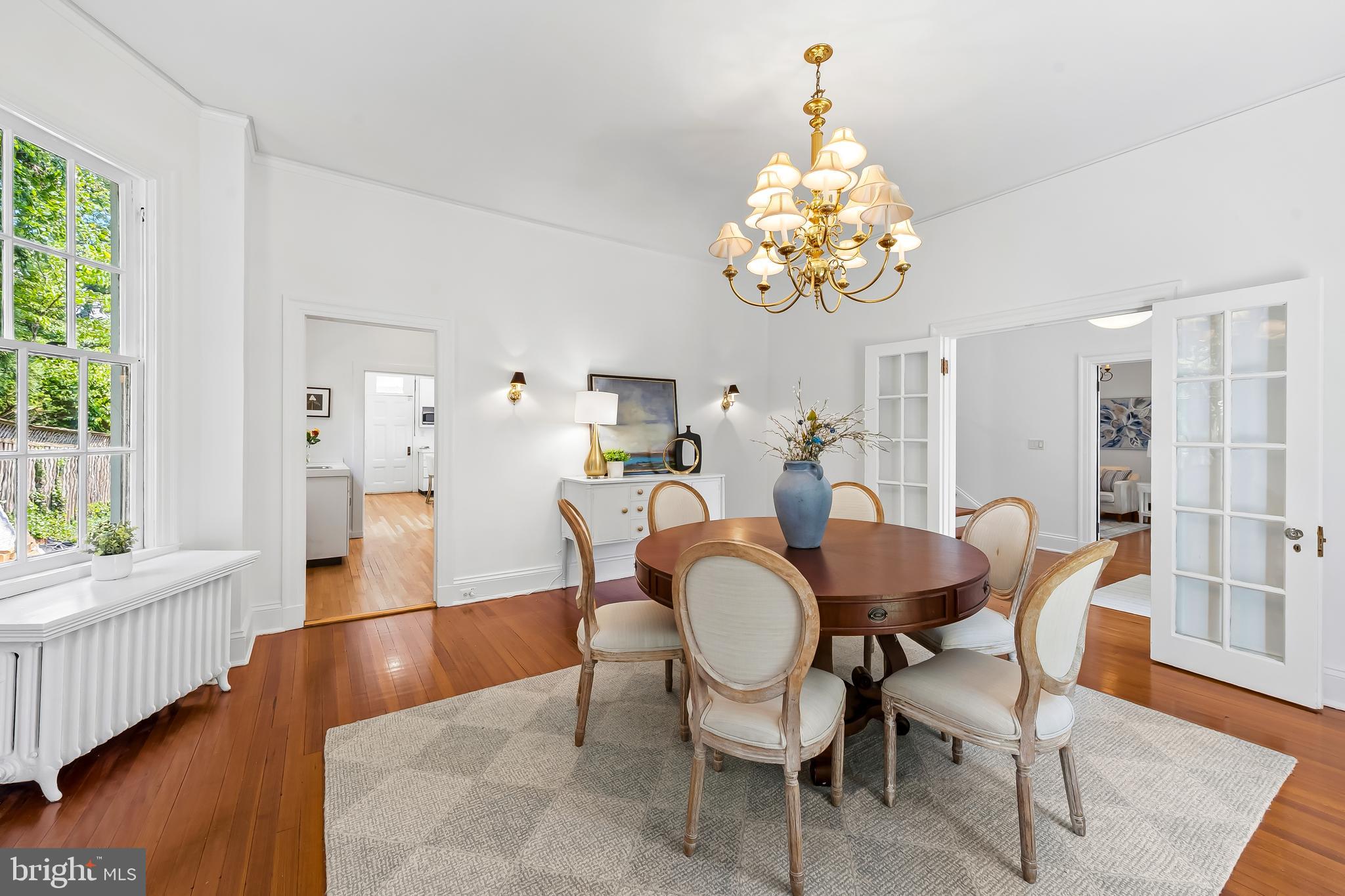 ROLAND PARK - Residential