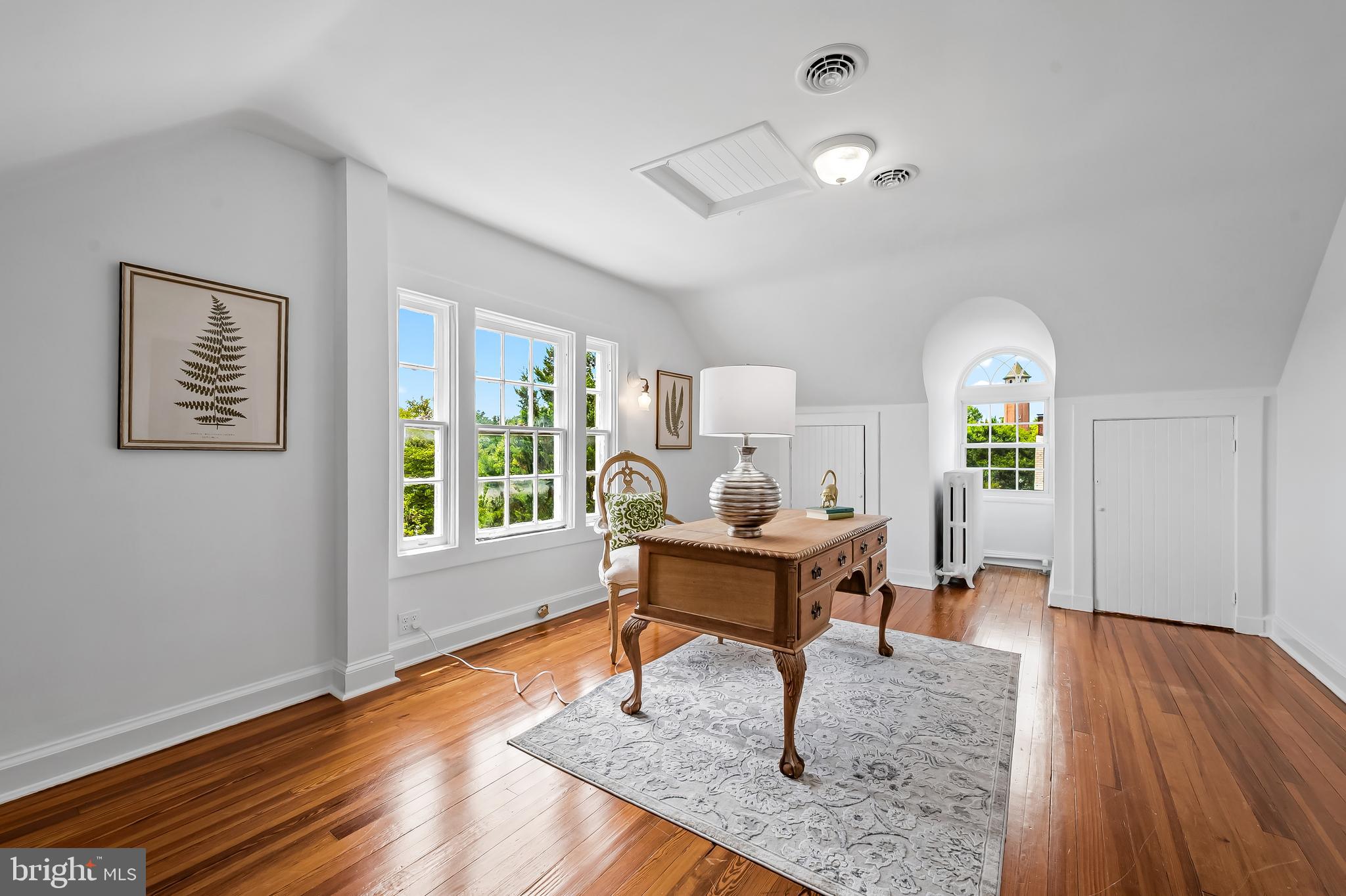 ROLAND PARK - Residential