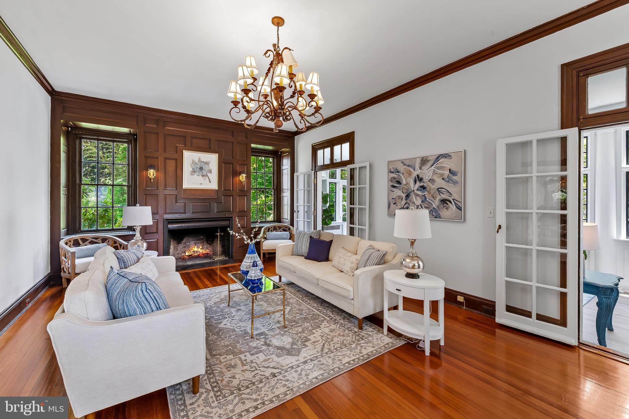 ROLAND PARK - Residential
