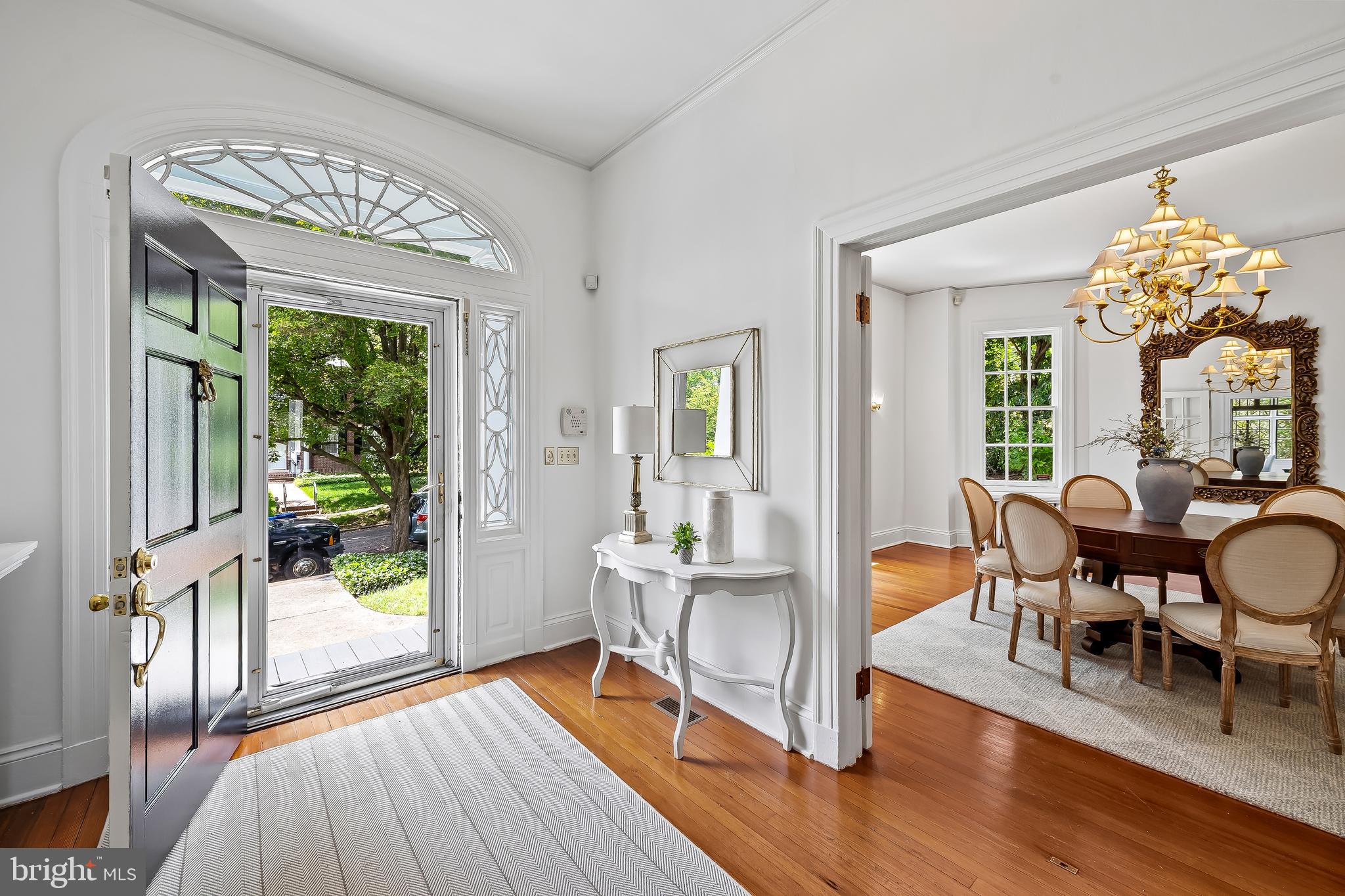 ROLAND PARK - Residential