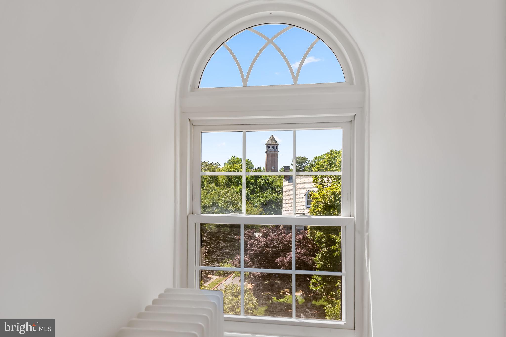ROLAND PARK - Residential