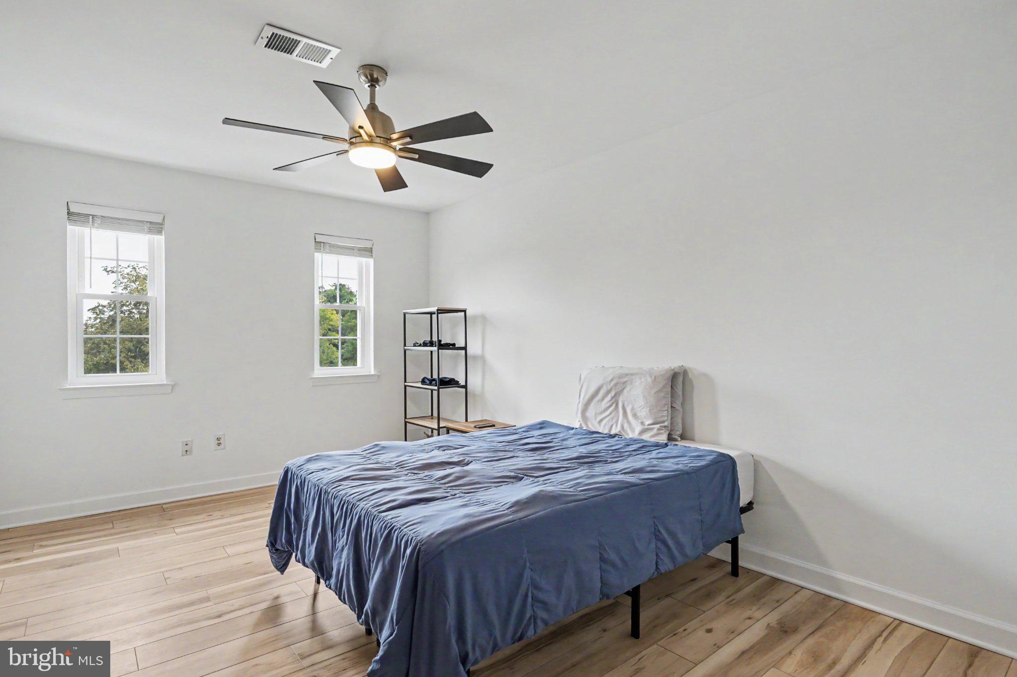 MADISON RIDGE - Residential