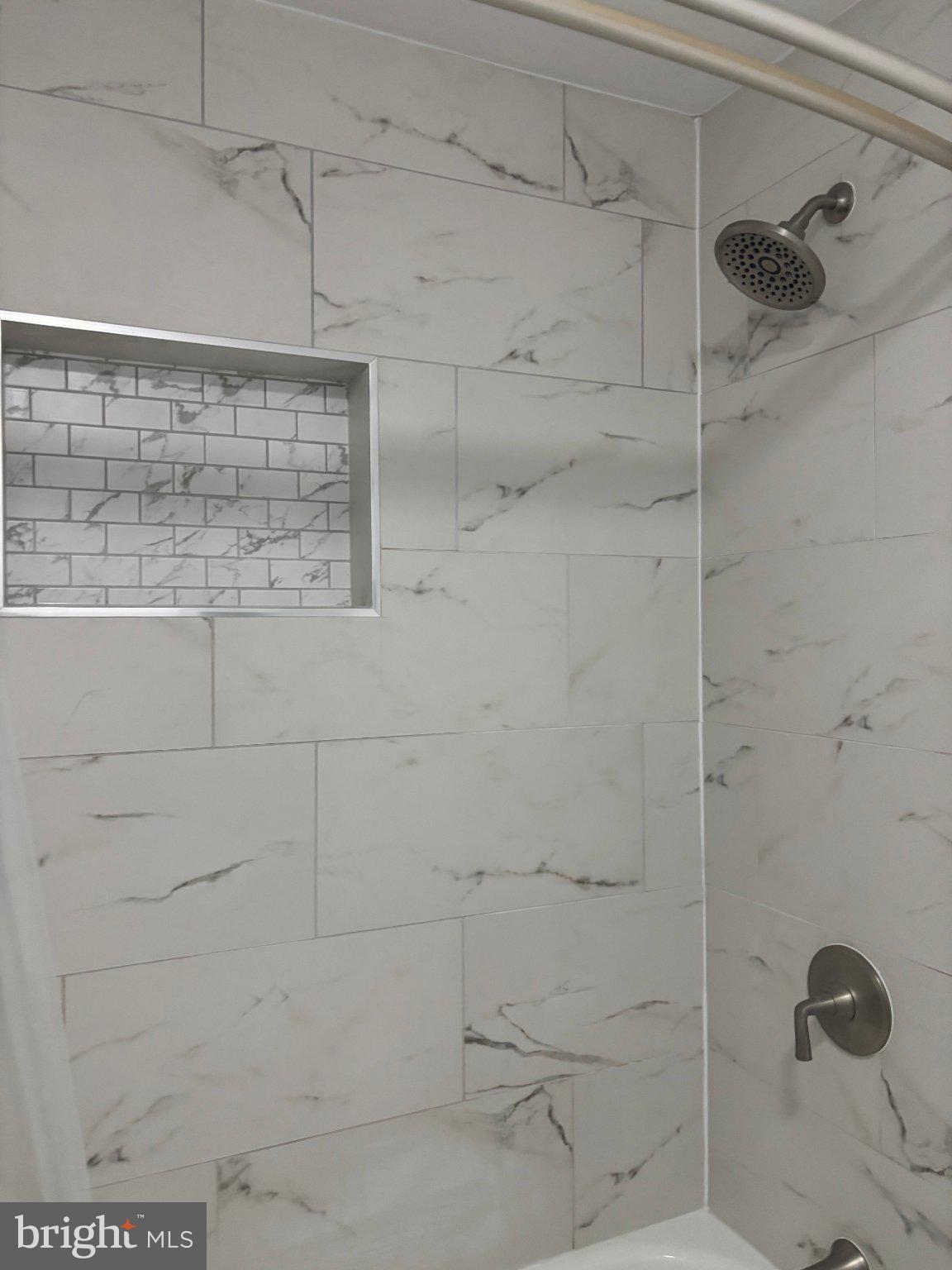MADISON RIDGE - Residential