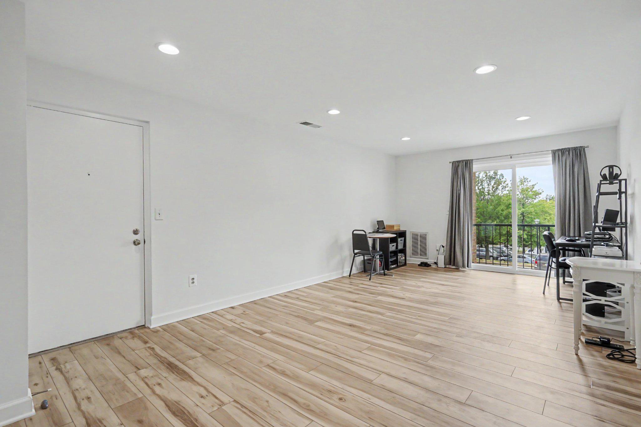 MADISON RIDGE - Residential