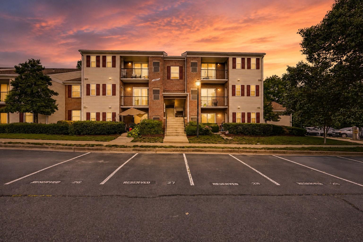 MADISON RIDGE - Residential
