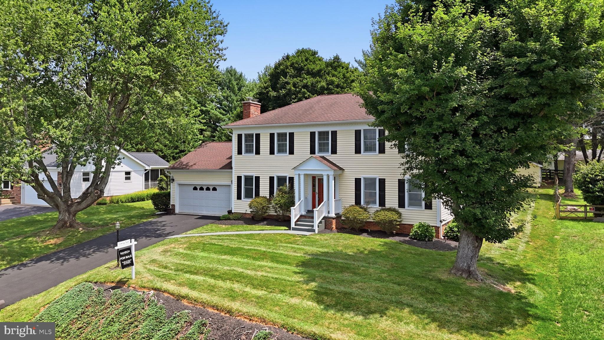 HAMILTON ACRES - Residential