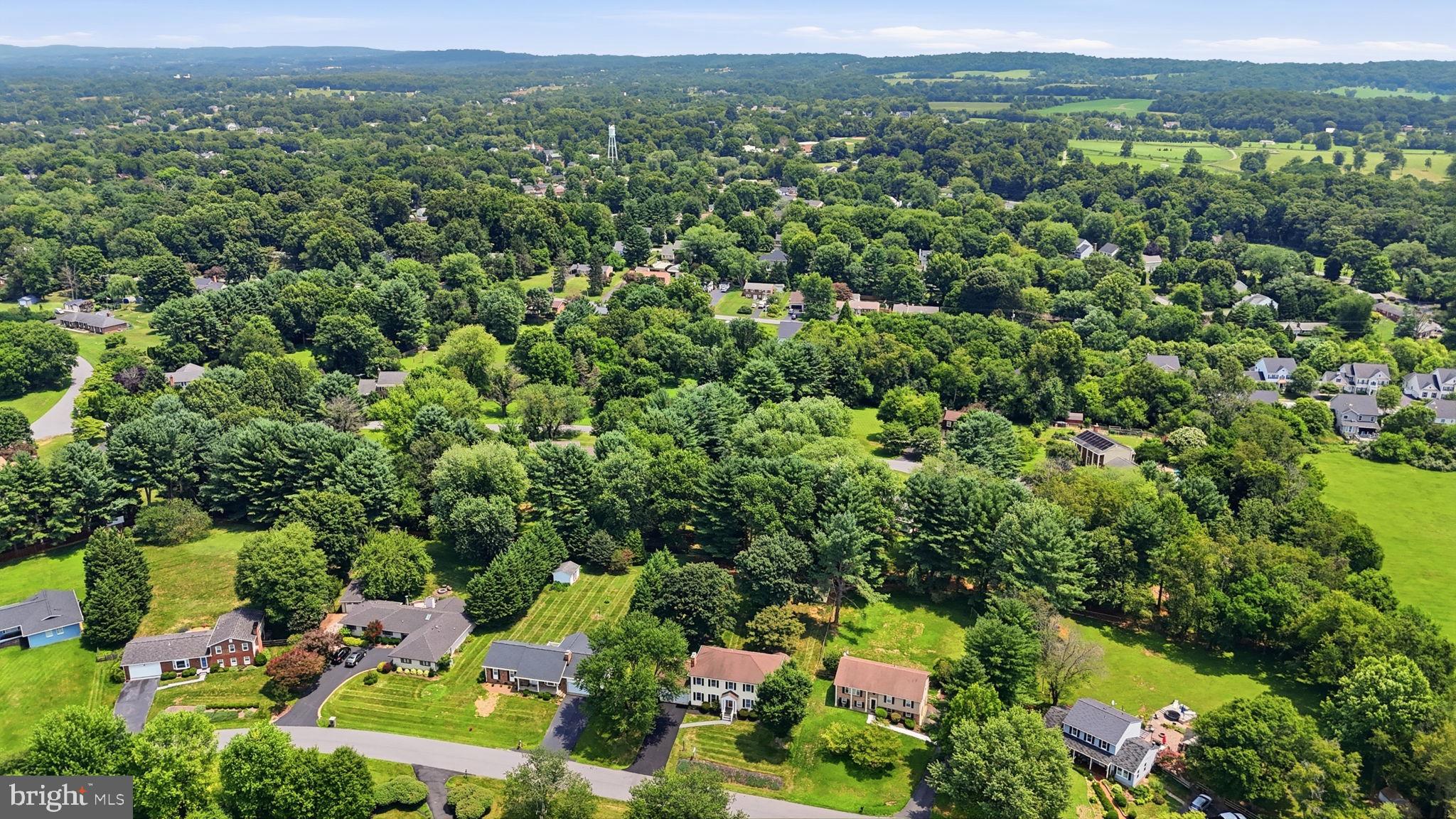 HAMILTON ACRES - Residential