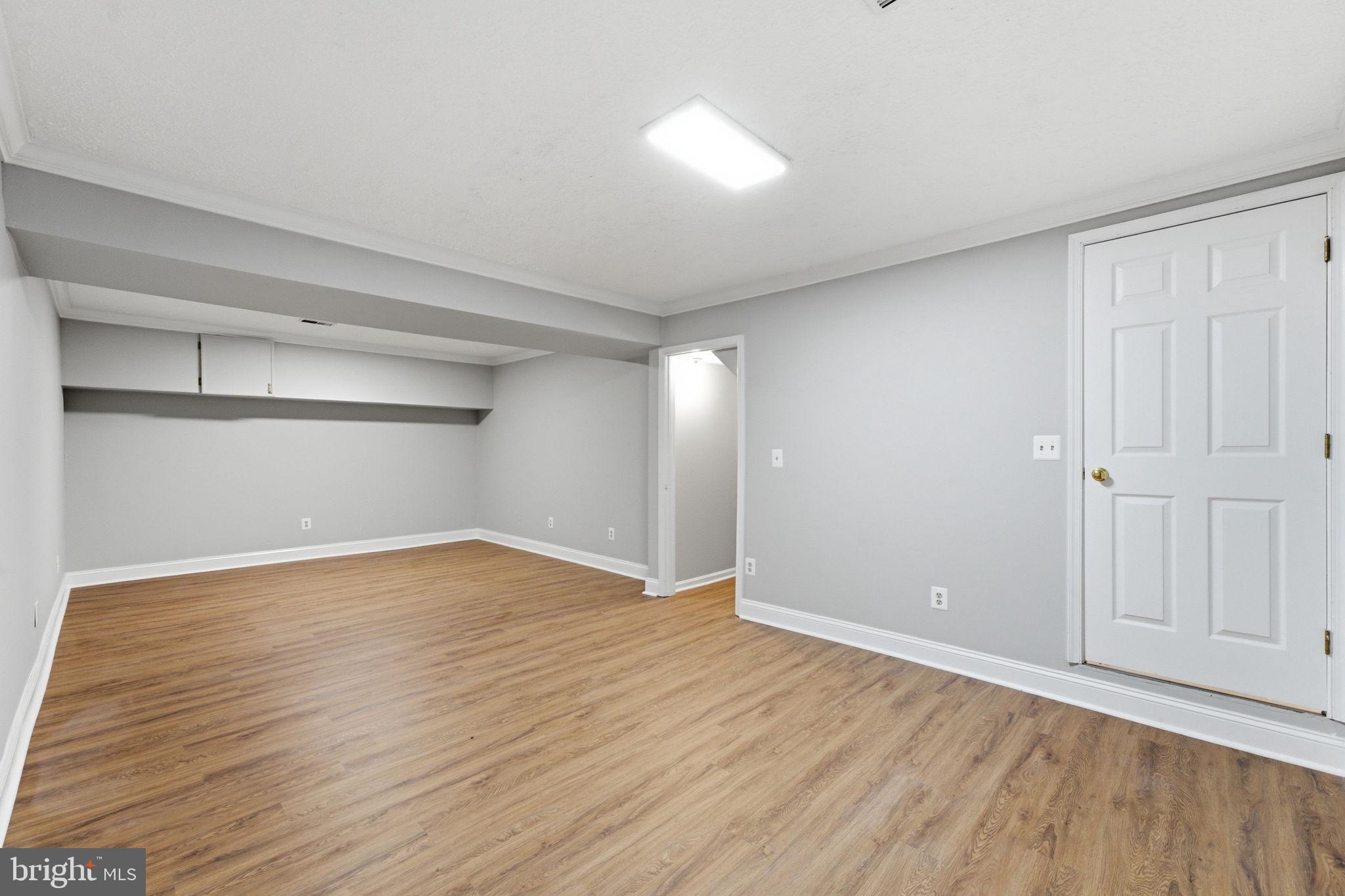 HAMILTON ACRES - Residential
