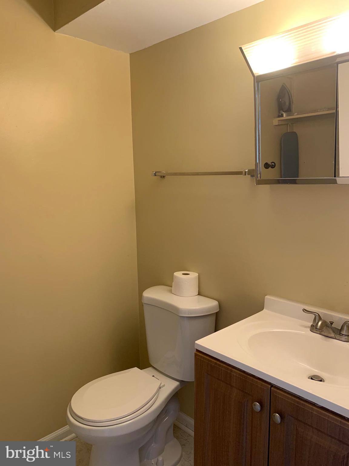 BATTLETOWN - Residential Lease