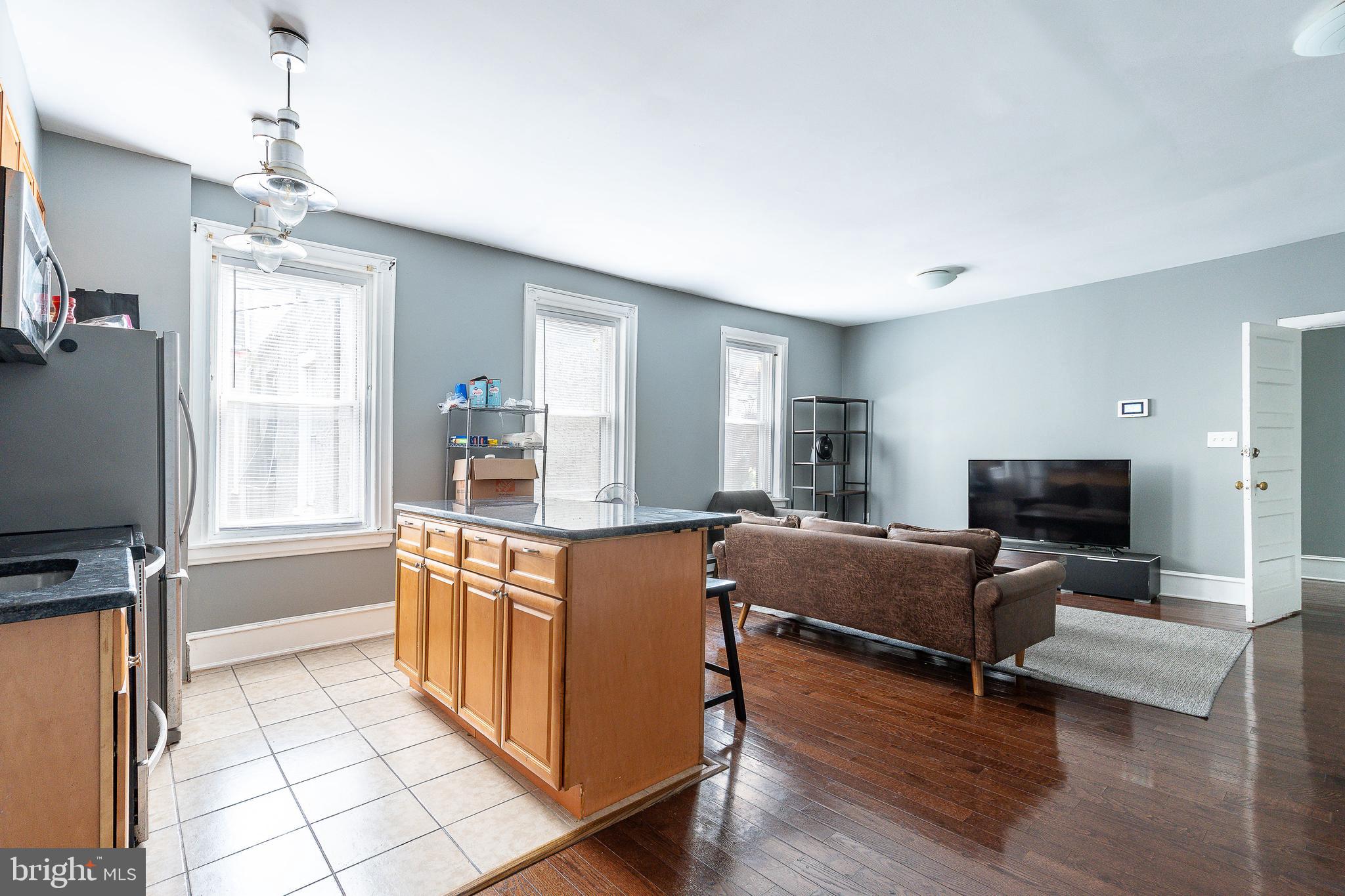 WEST PHILADELPHIA - Residential Income