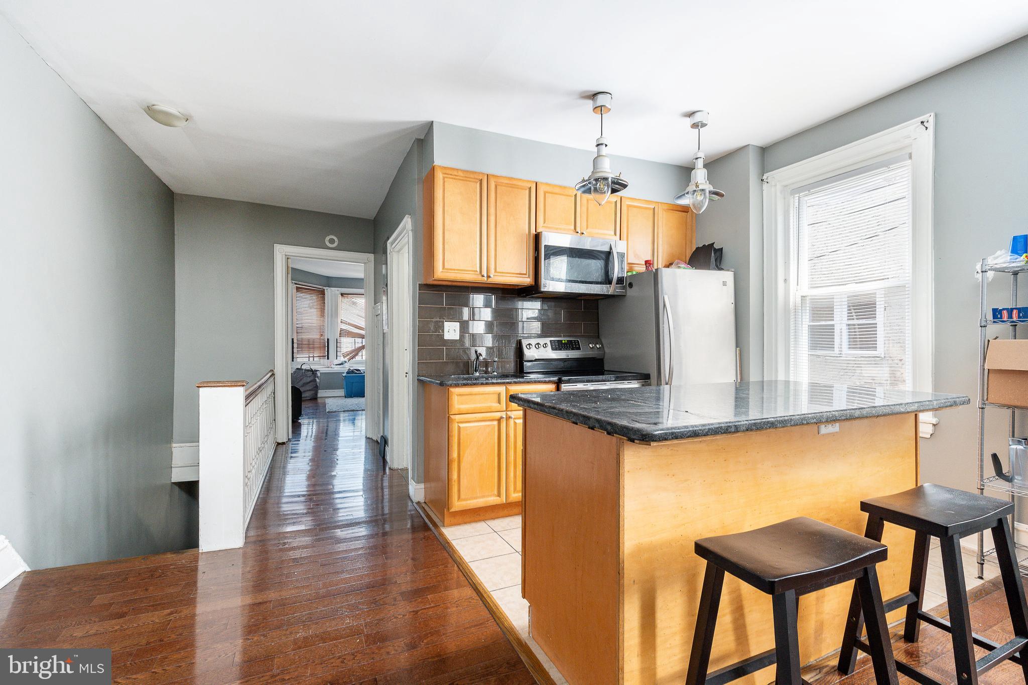 WEST PHILADELPHIA - Residential Income