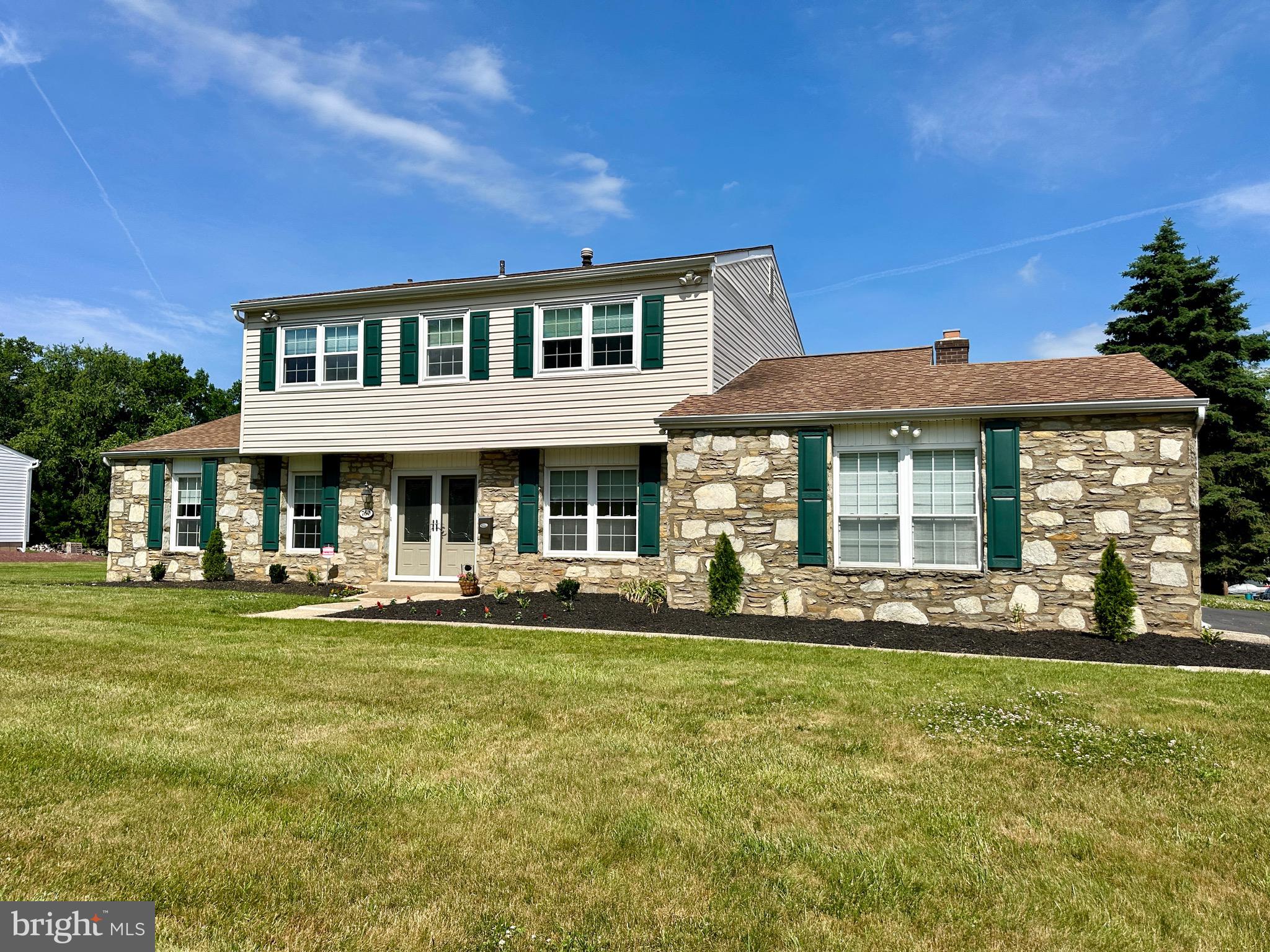 BRIAR HILL FARMS - Residential