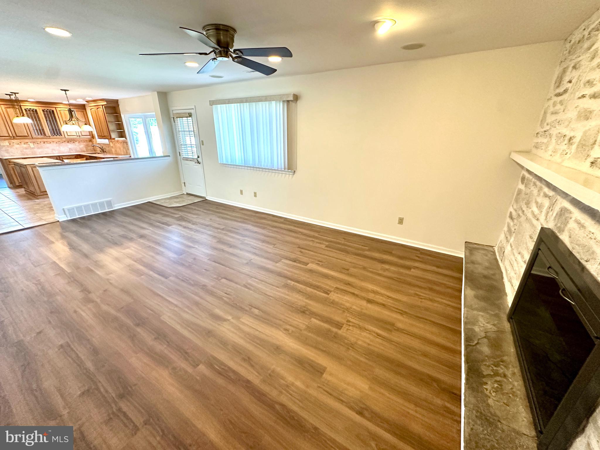 BRIAR HILL FARMS - Residential
