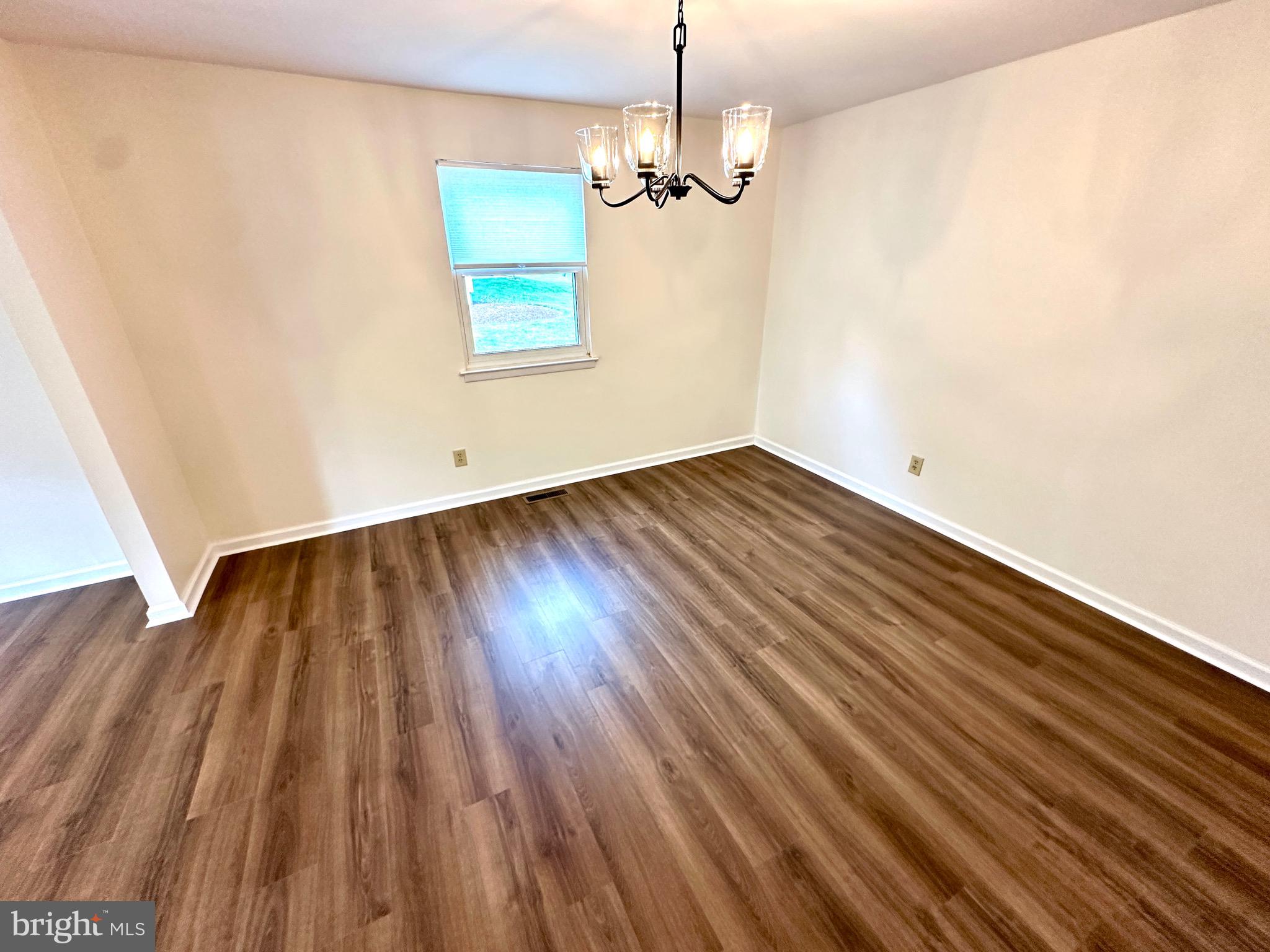 BRIAR HILL FARMS - Residential