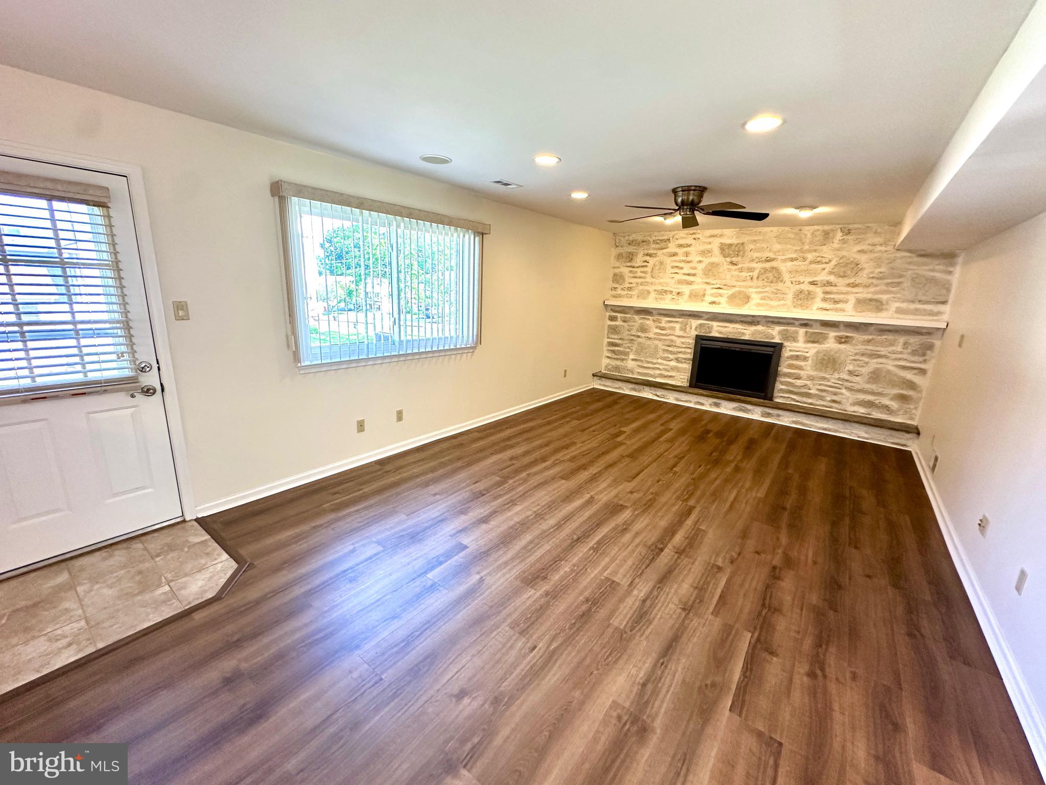 BRIAR HILL FARMS - Residential