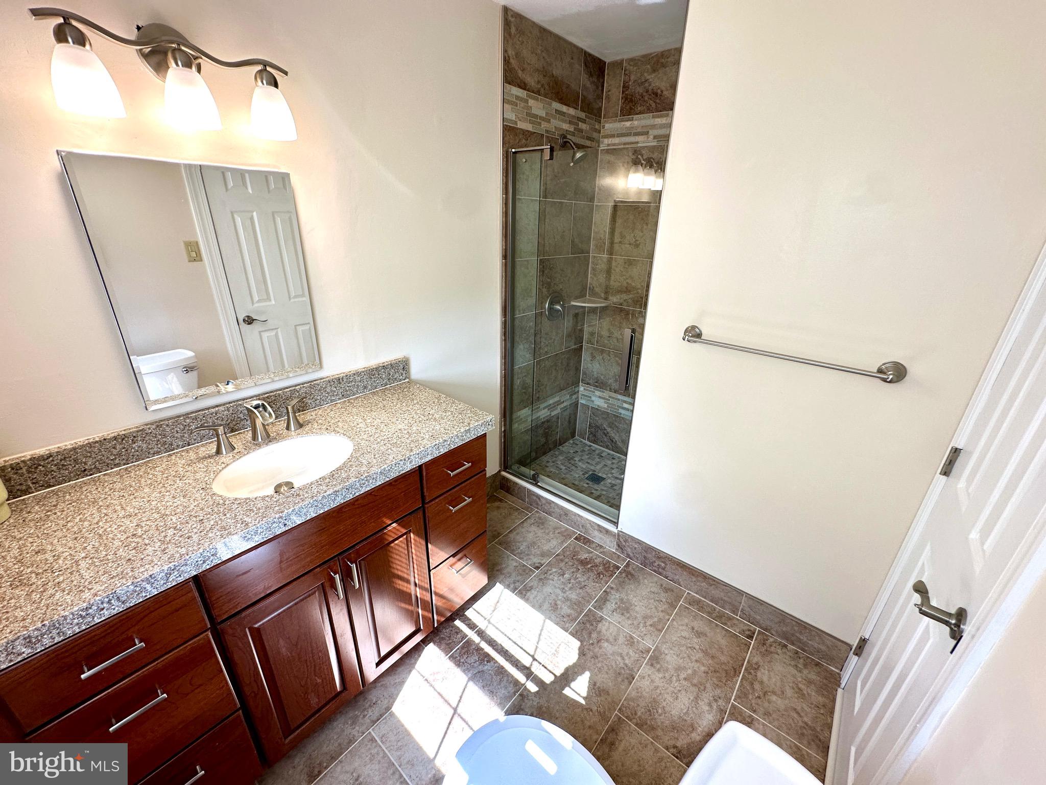 BRIAR HILL FARMS - Residential