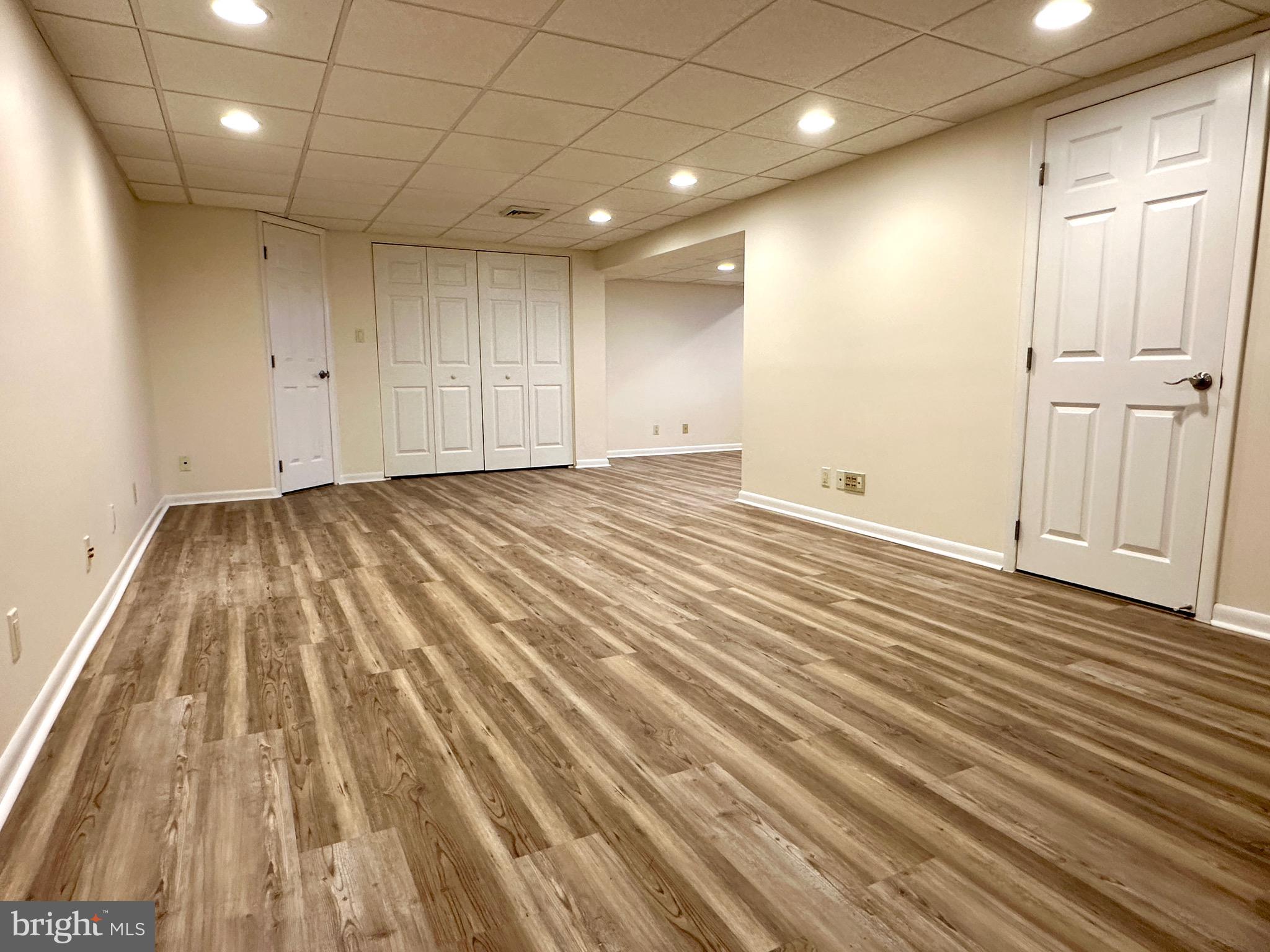 BRIAR HILL FARMS - Residential