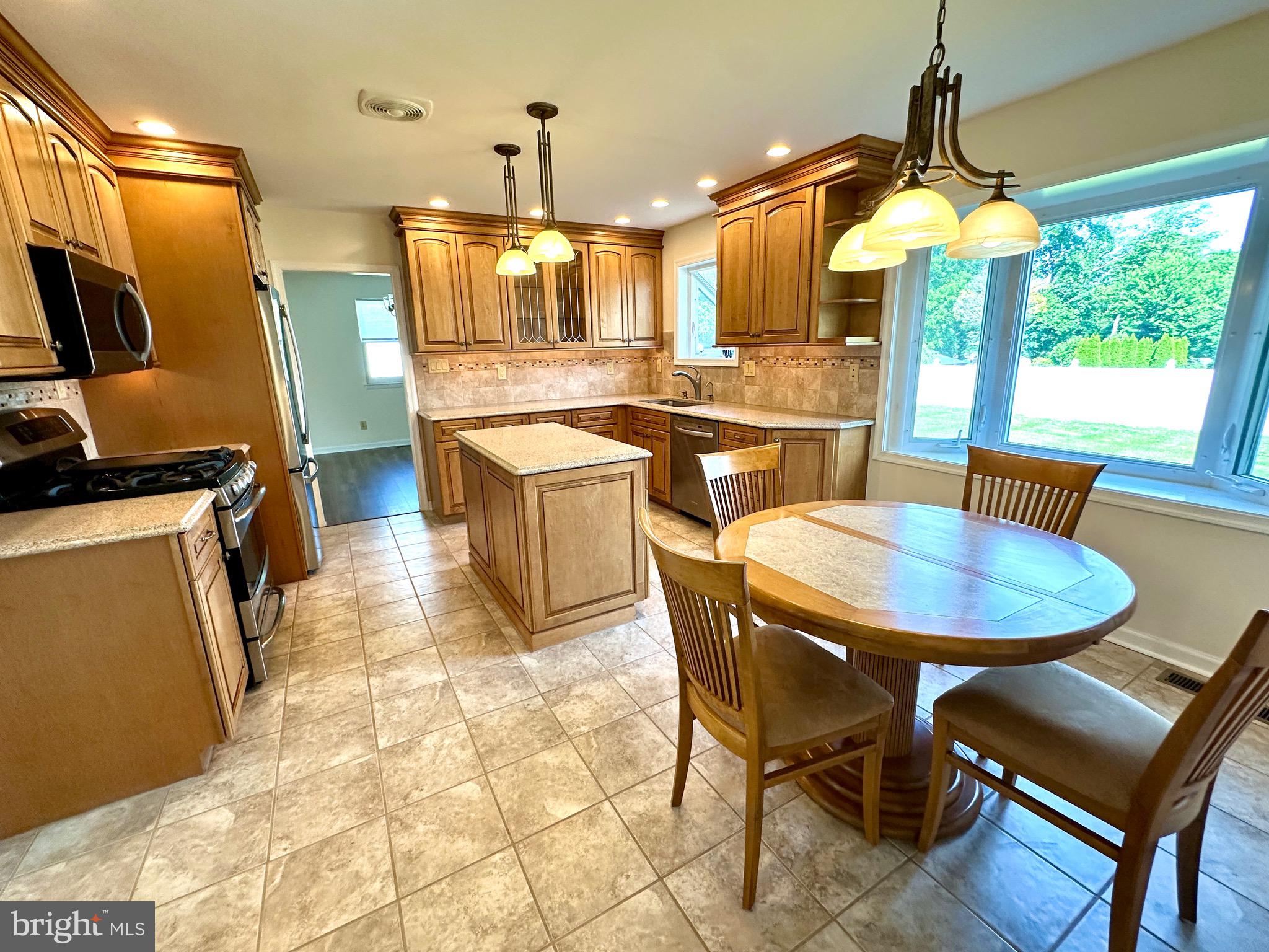 BRIAR HILL FARMS - Residential