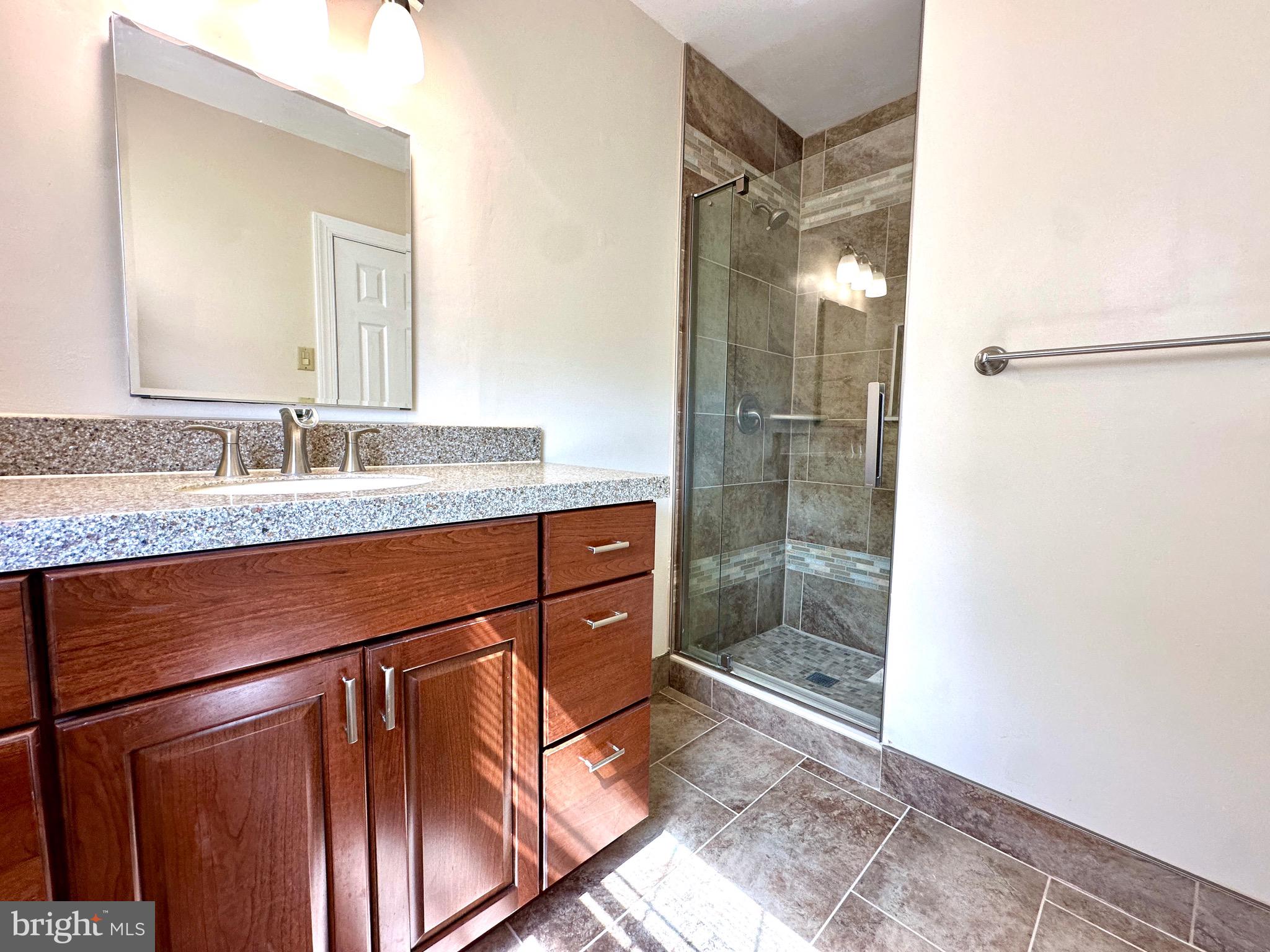 BRIAR HILL FARMS - Residential