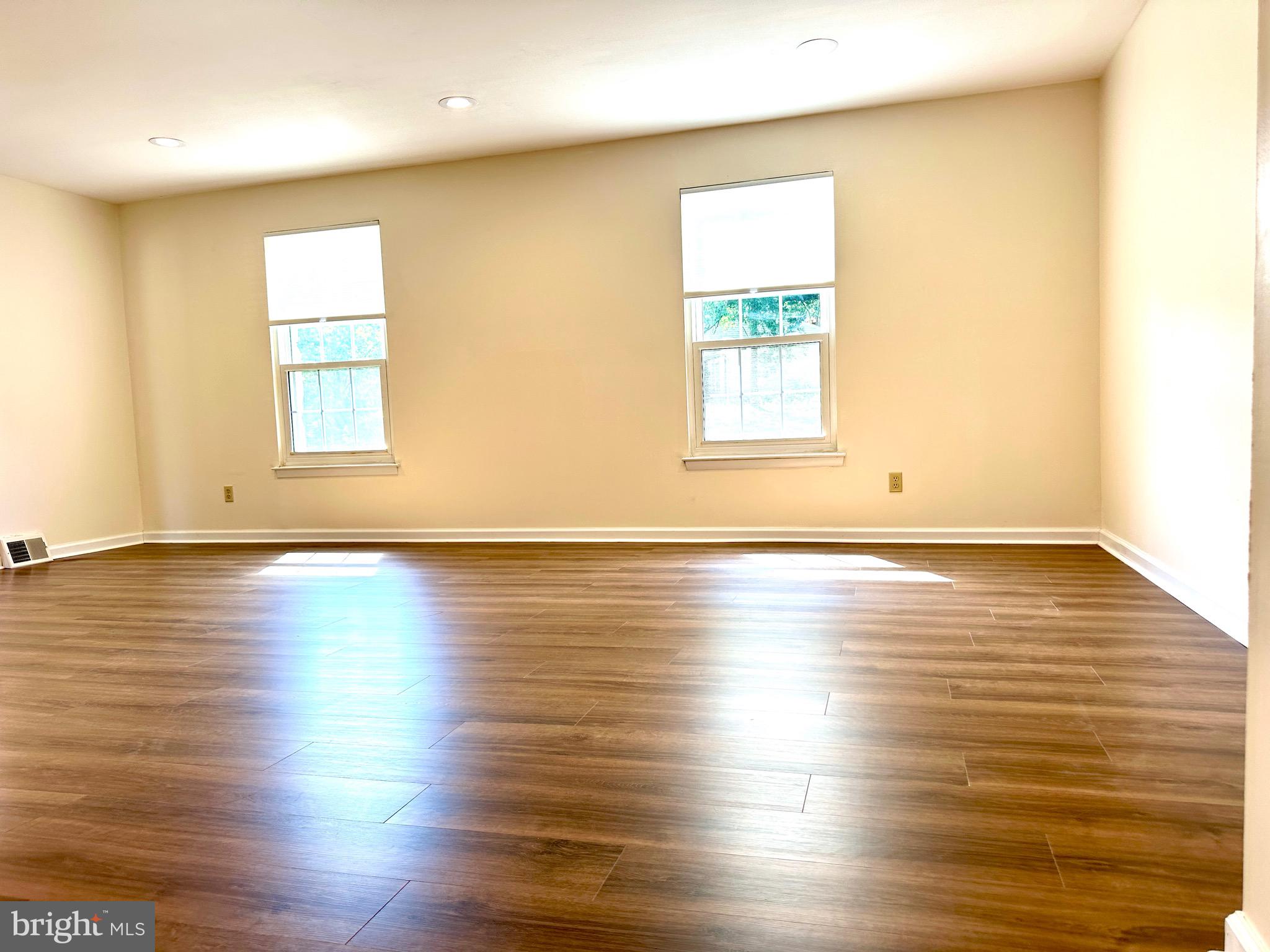 BRIAR HILL FARMS - Residential