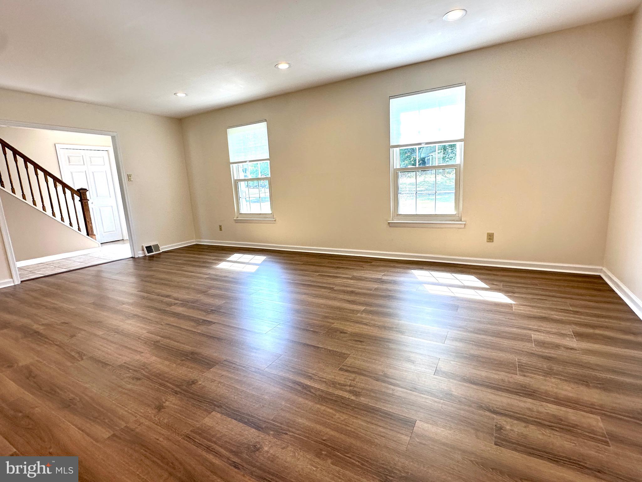 BRIAR HILL FARMS - Residential