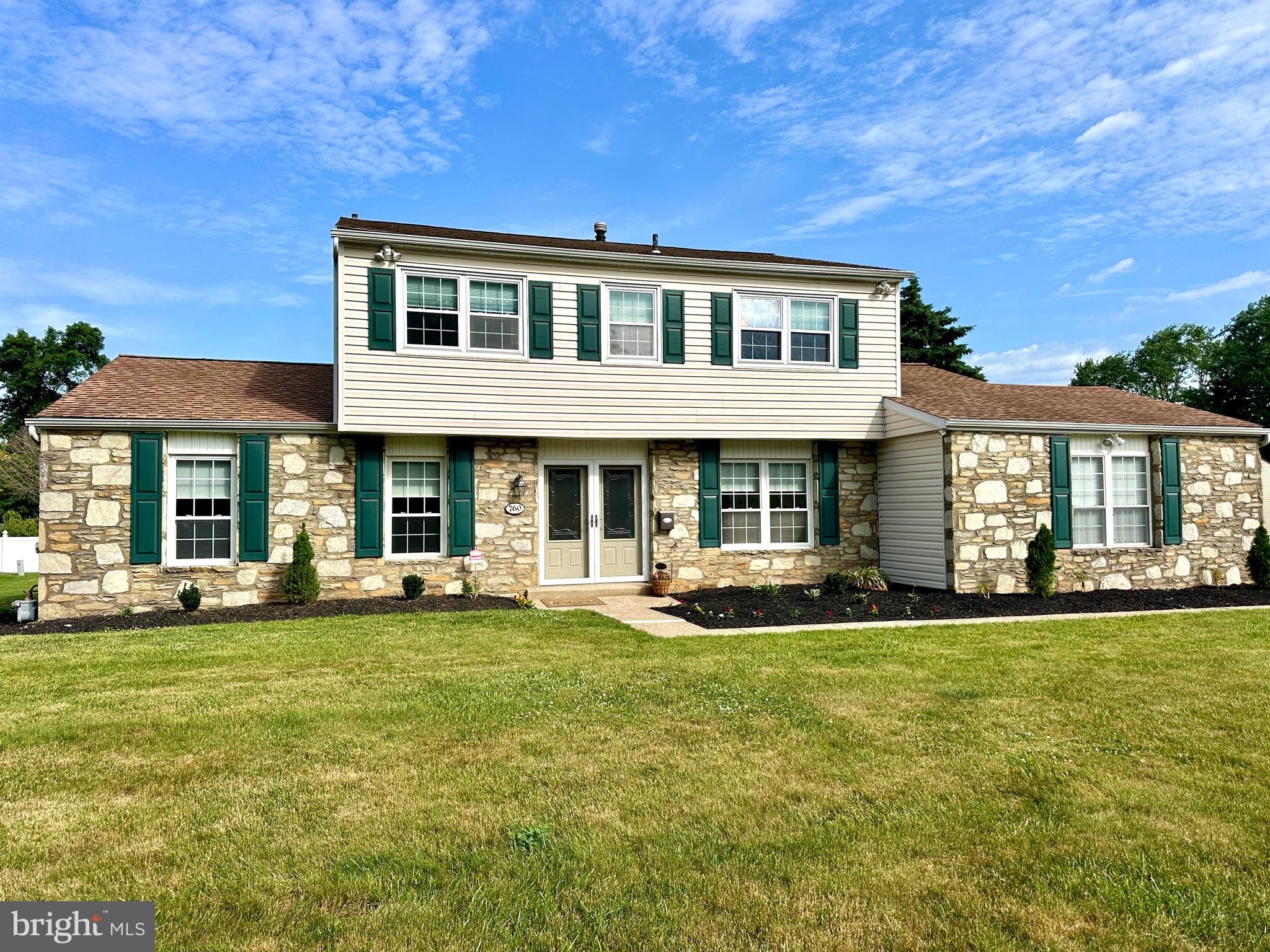 BRIAR HILL FARMS - Residential