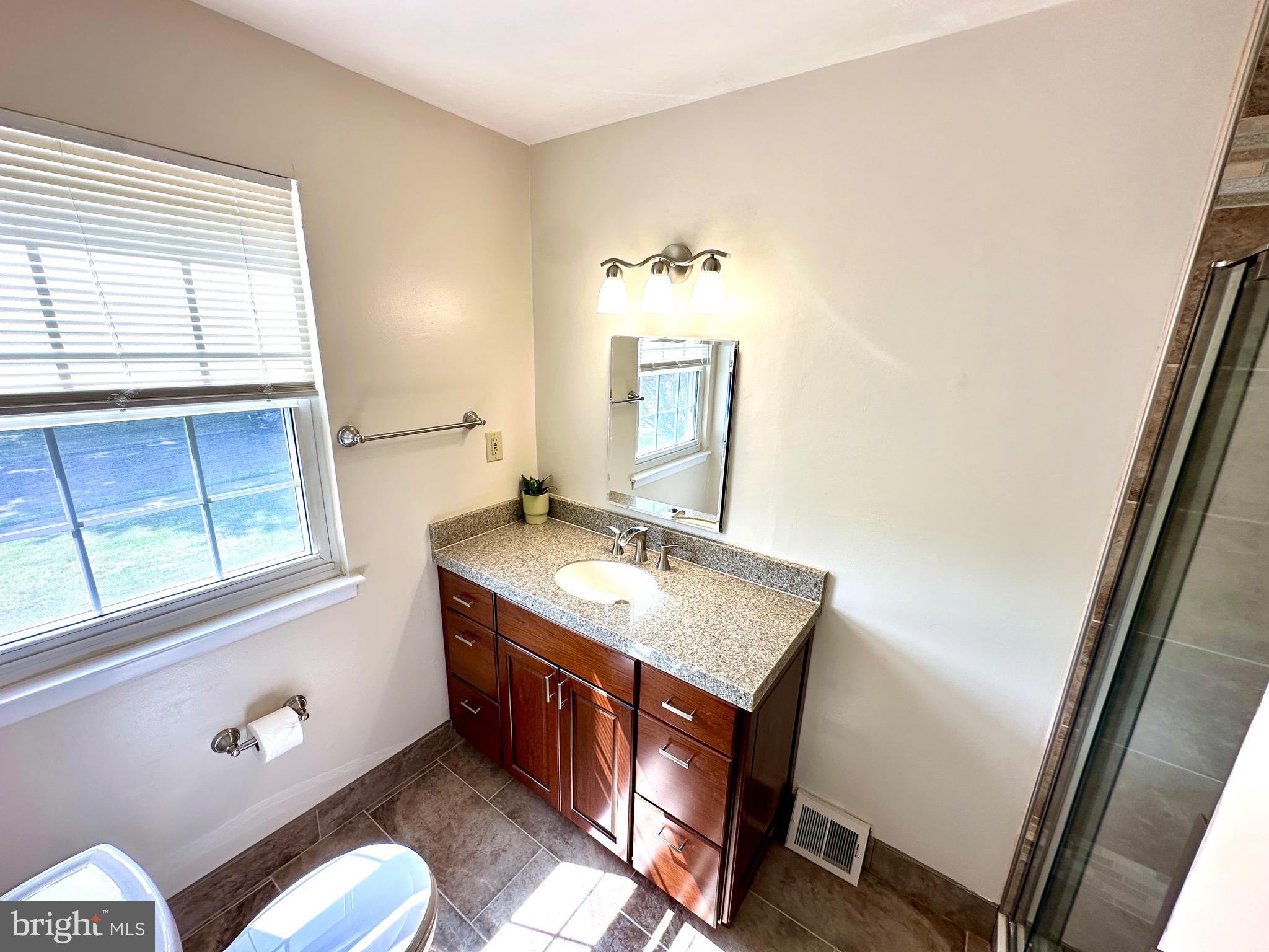 BRIAR HILL FARMS - Residential