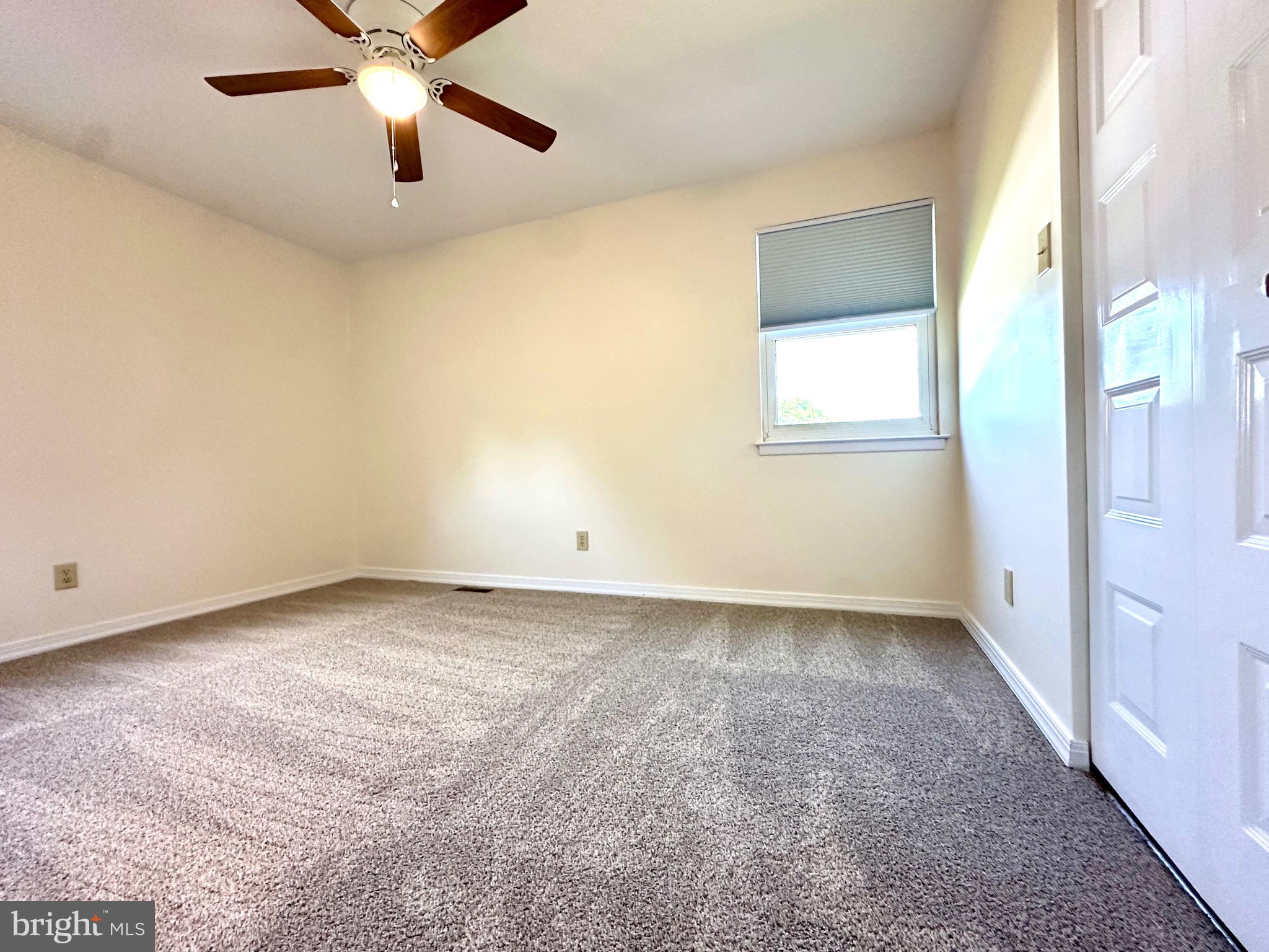 BRIAR HILL FARMS - Residential