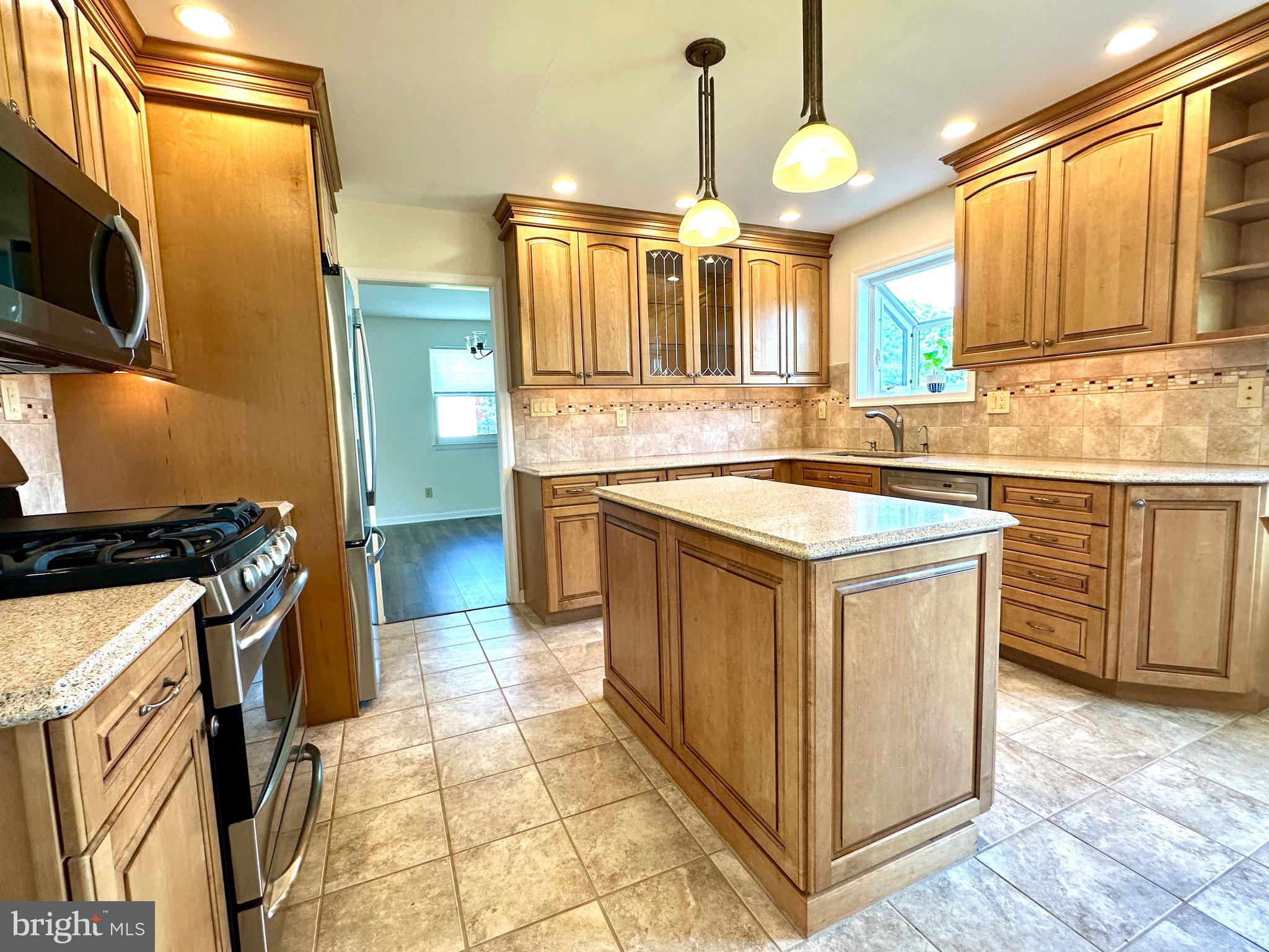 BRIAR HILL FARMS - Residential