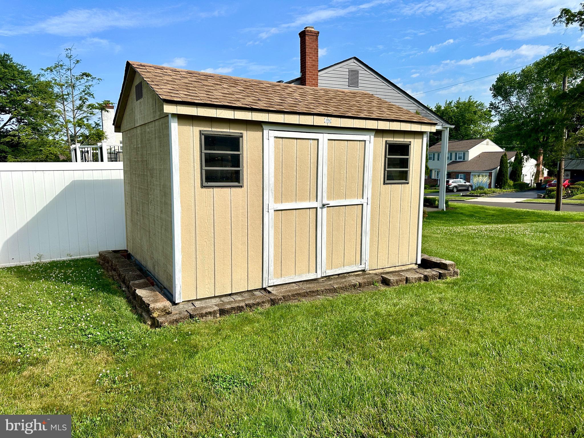 BRIAR HILL FARMS - Residential