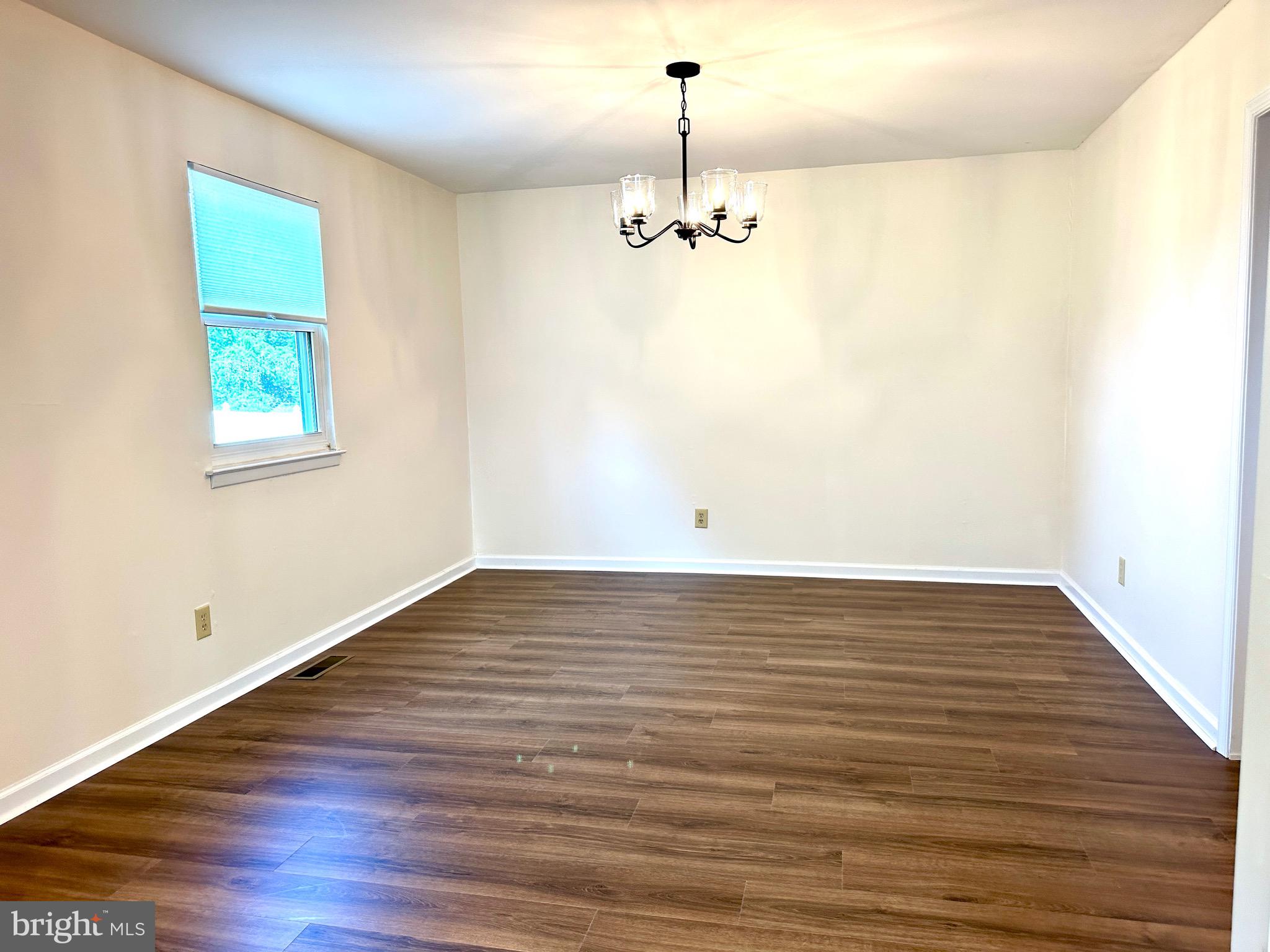 BRIAR HILL FARMS - Residential