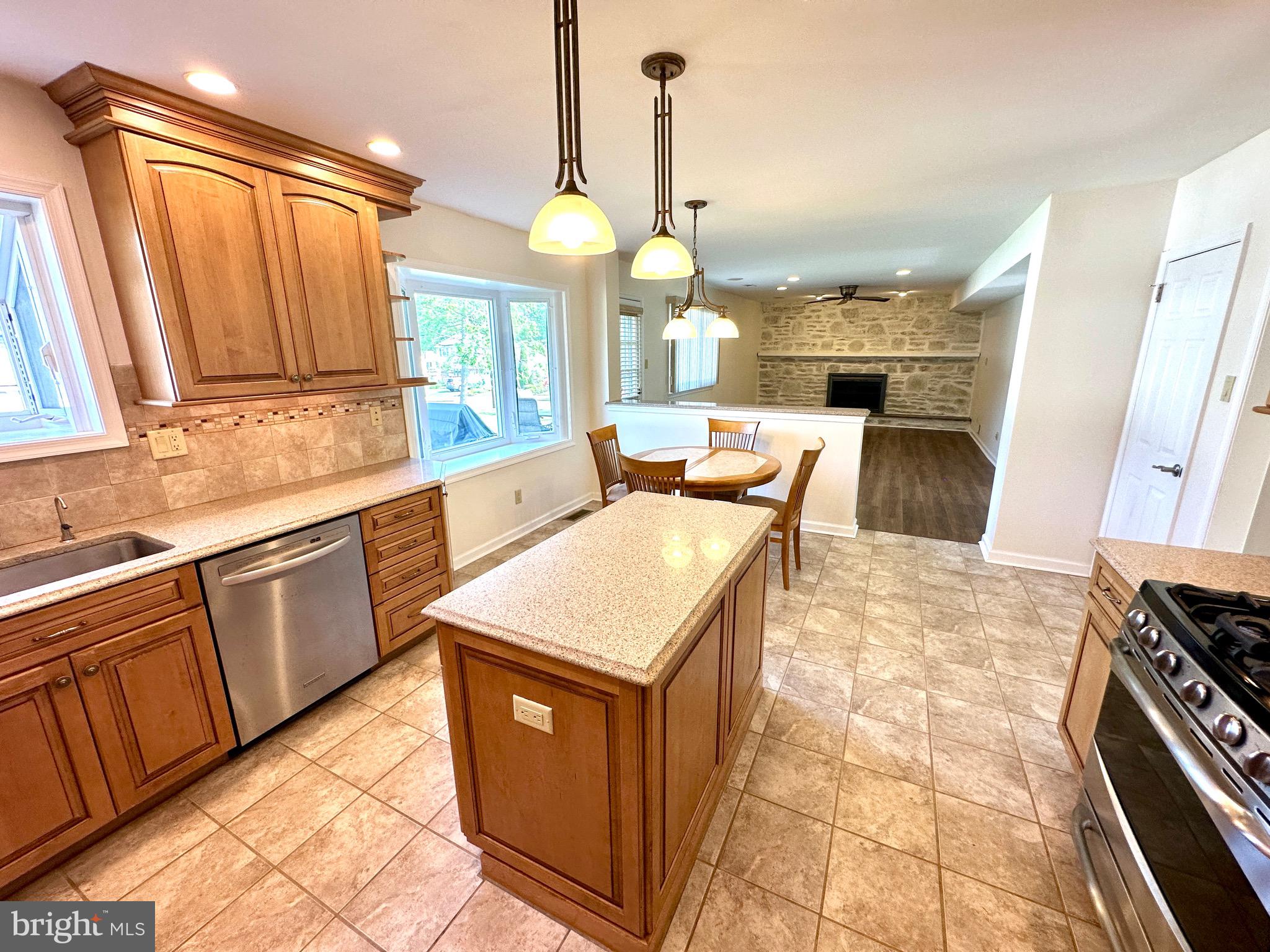 BRIAR HILL FARMS - Residential