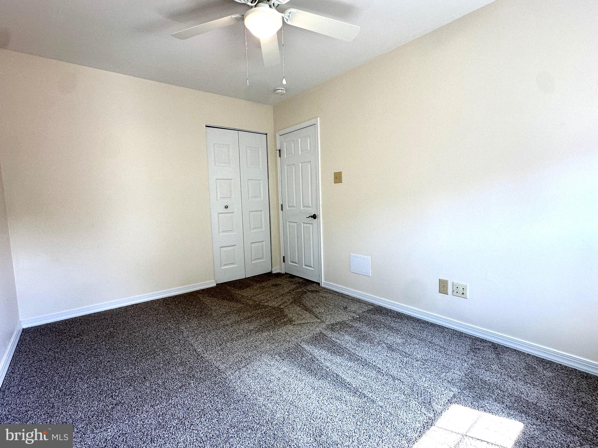 BRIAR HILL FARMS - Residential