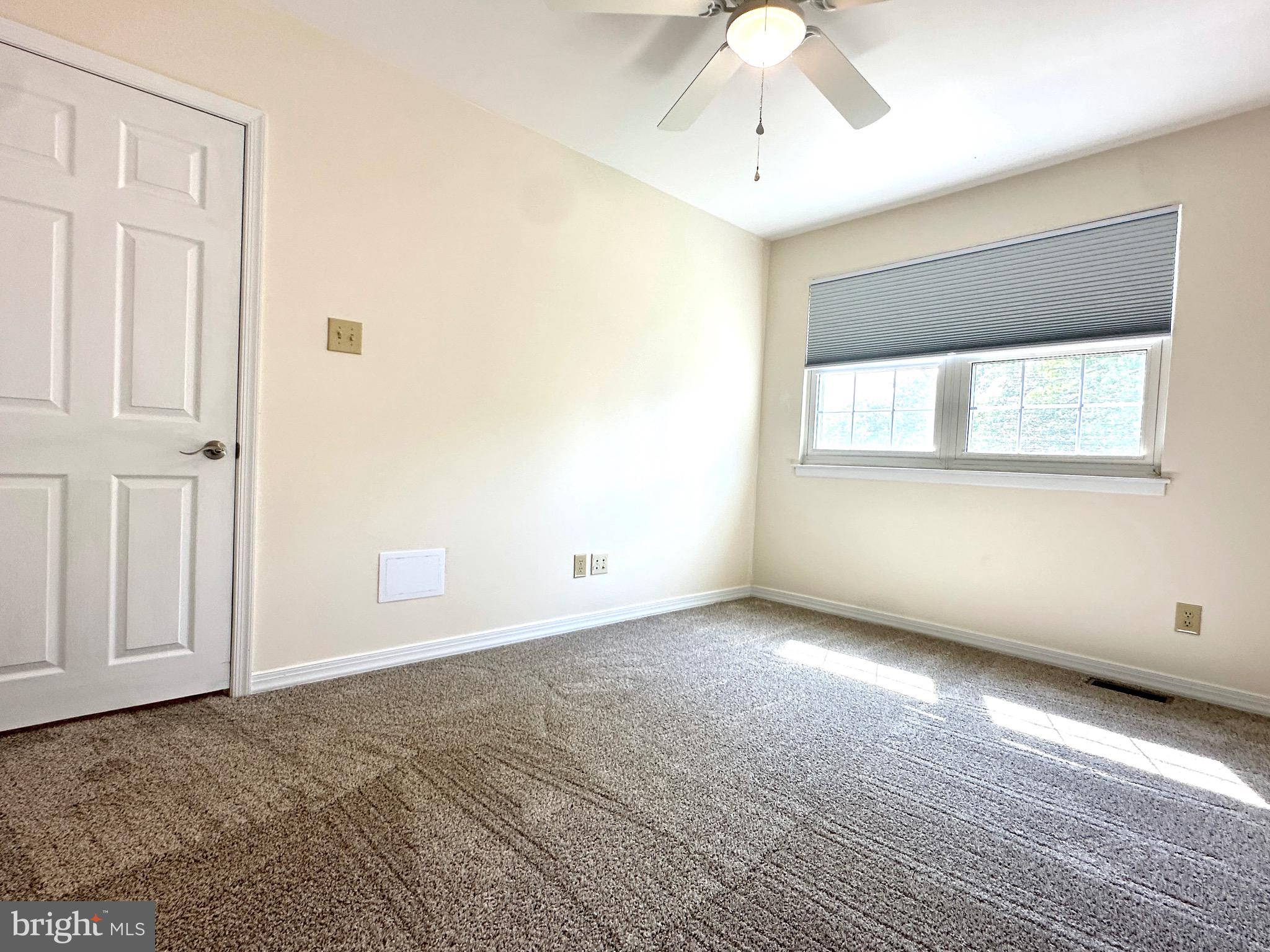 BRIAR HILL FARMS - Residential