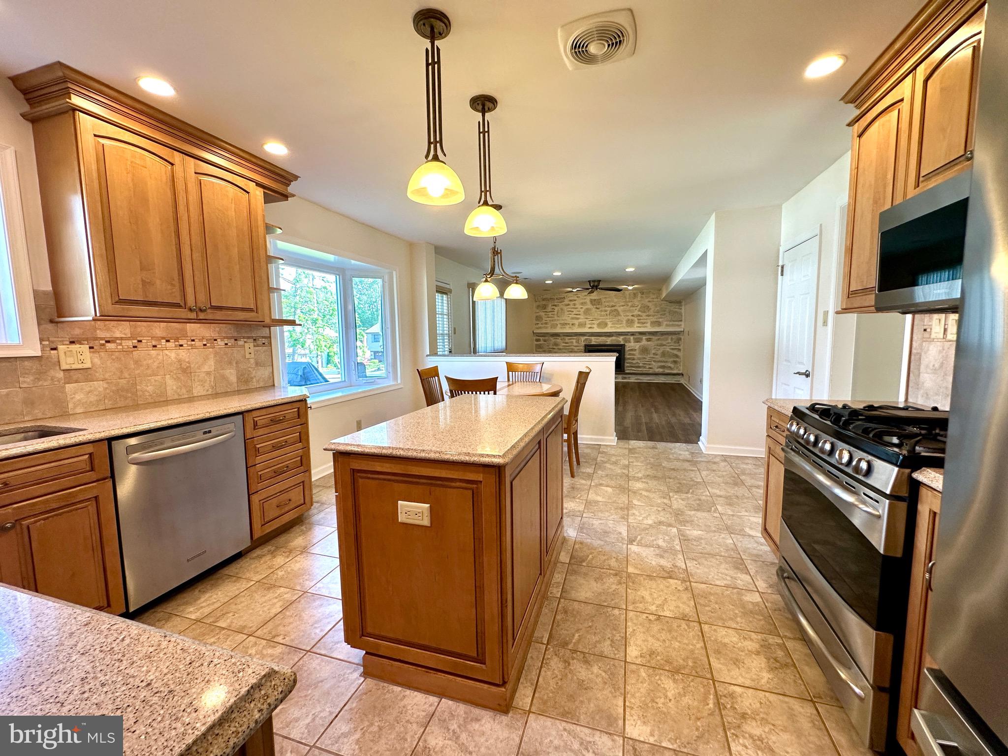 BRIAR HILL FARMS - Residential
