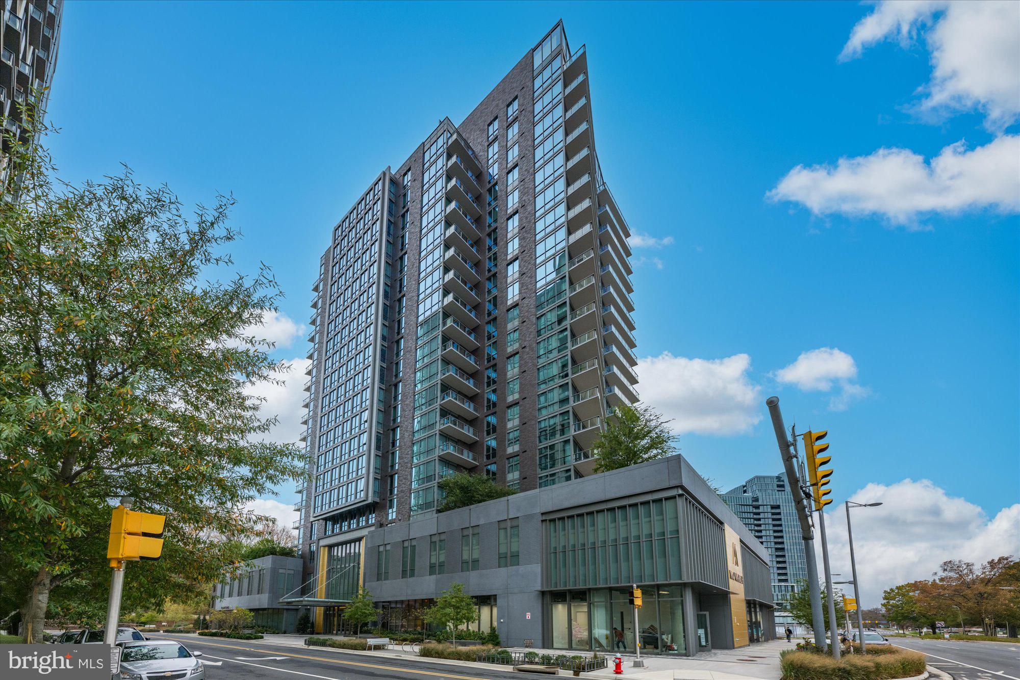 TYSONS CORNER - Residential