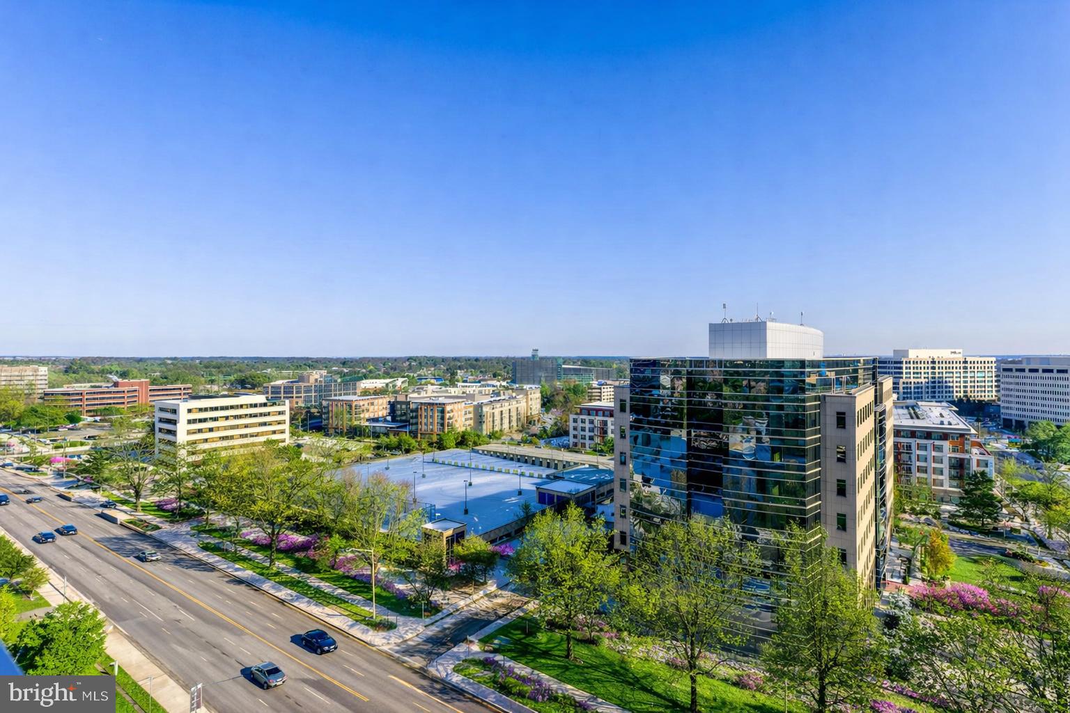 TYSONS CORNER - Residential