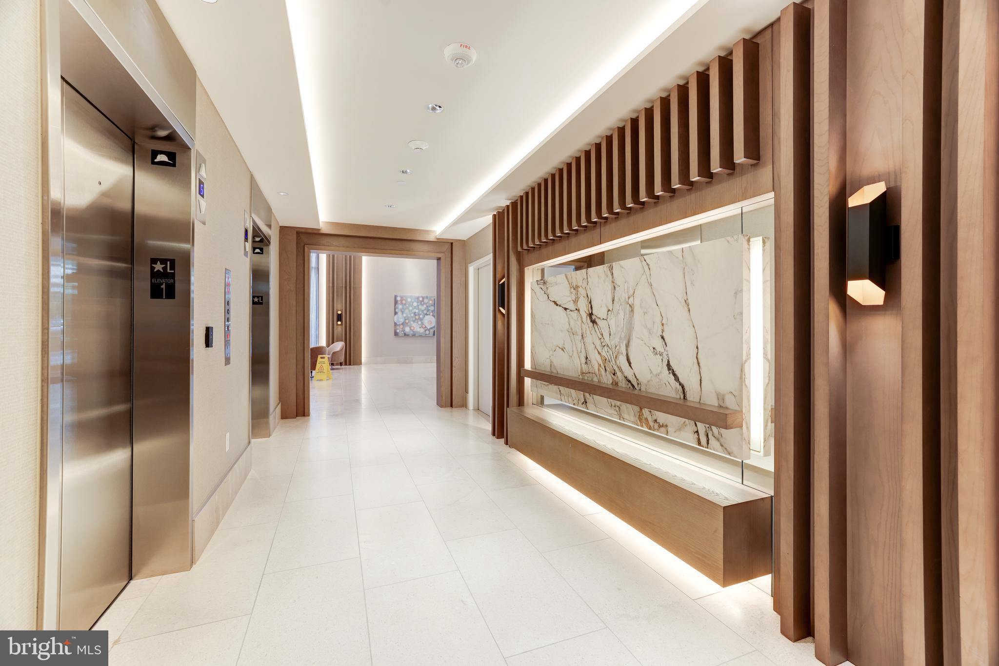 TYSONS CORNER - Residential
