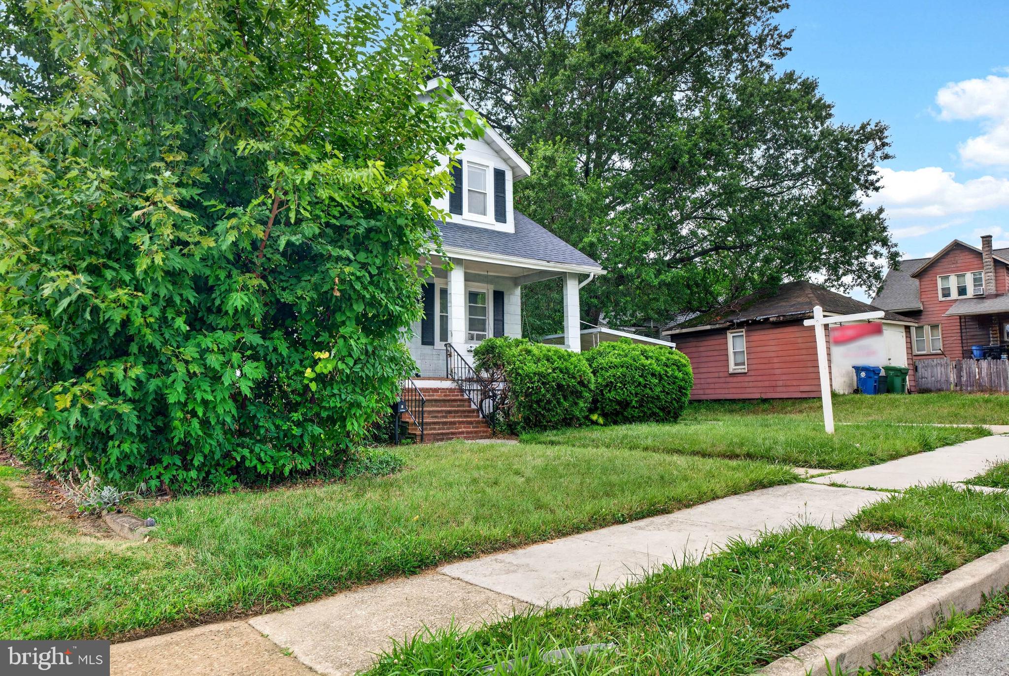 HAMILTON HEIGHTS - Residential Income