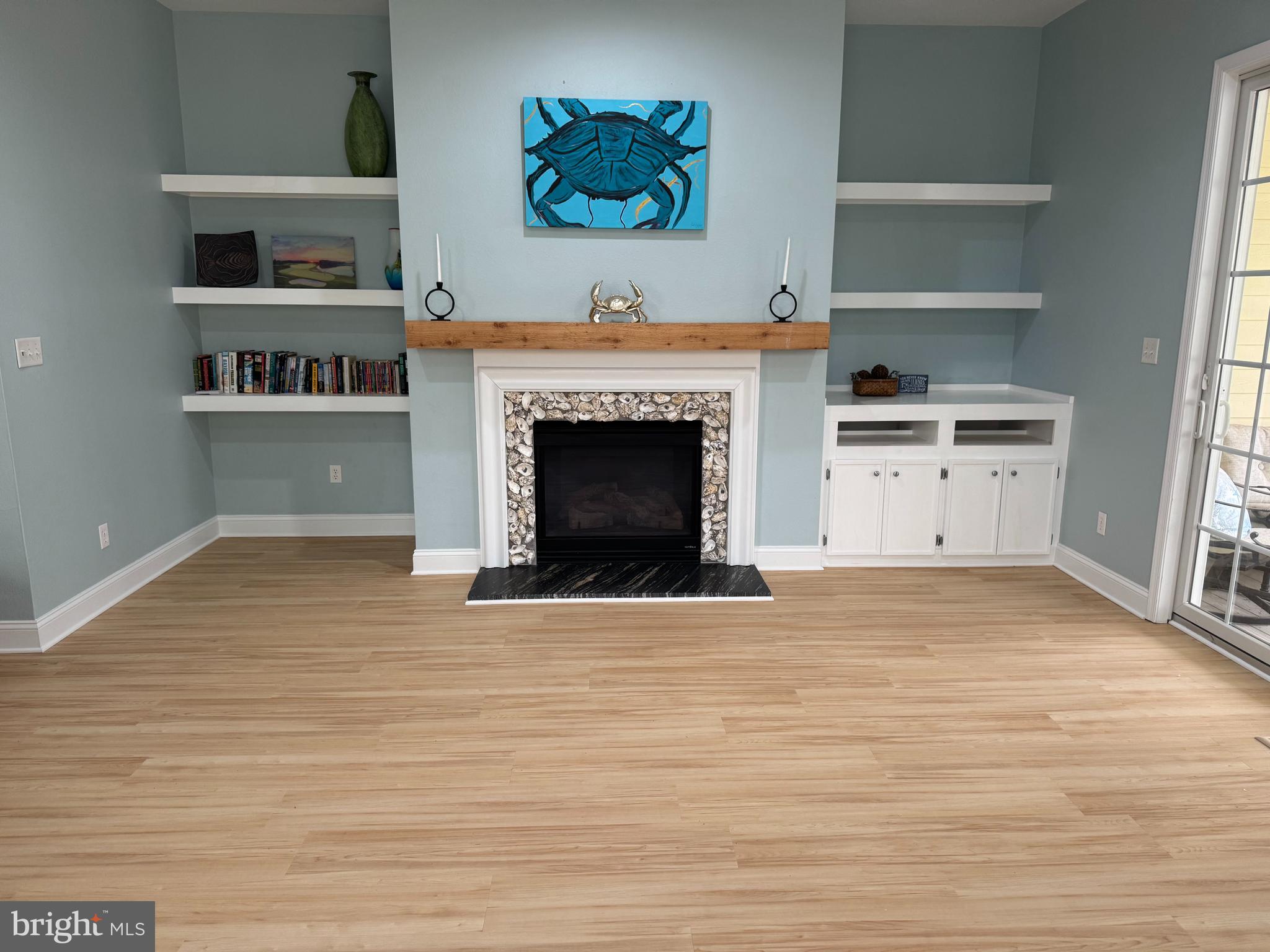 BAYSIDE - Residential
