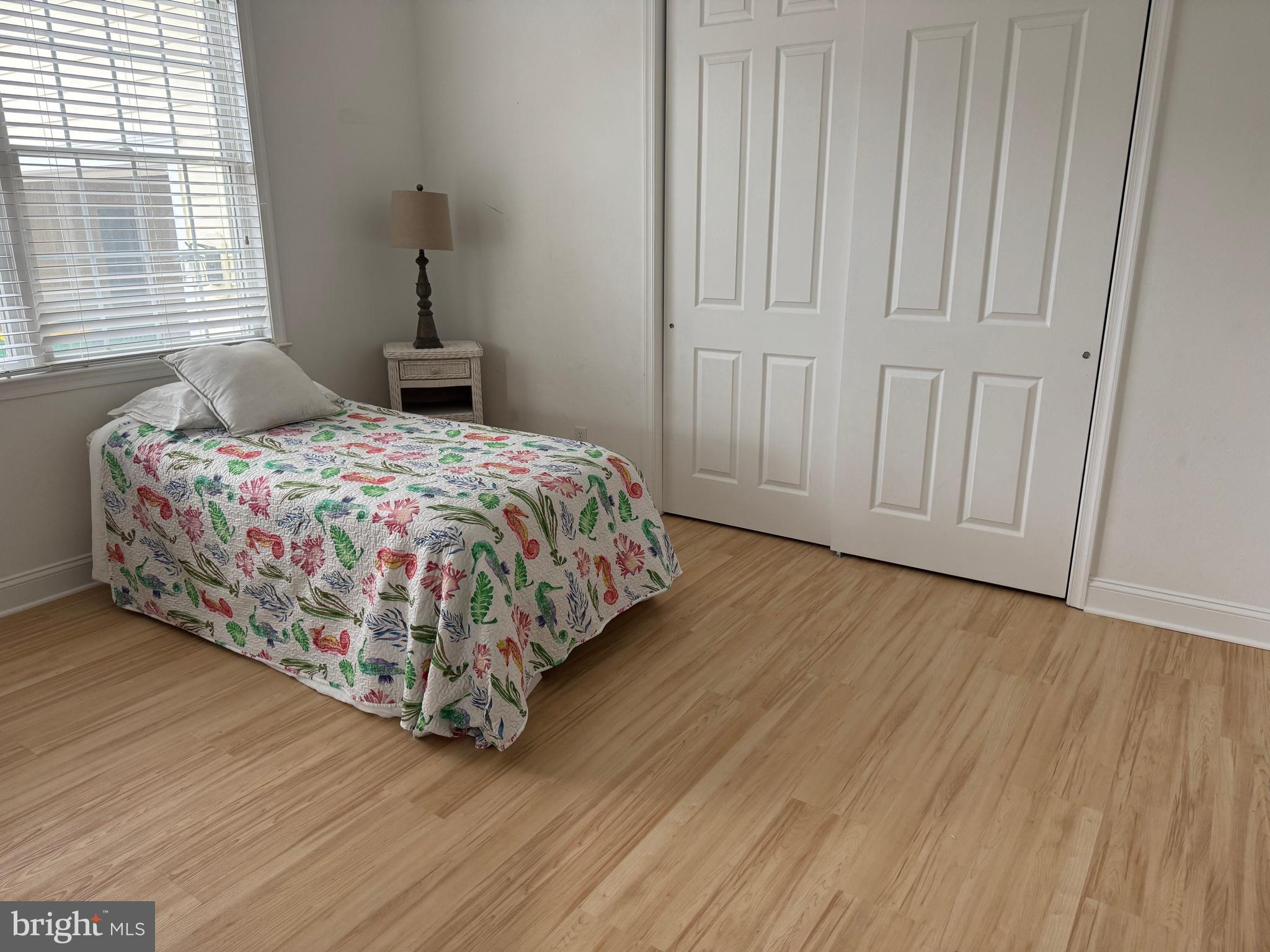 BAYSIDE - Residential