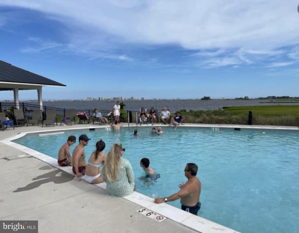 BAYSIDE - Residential