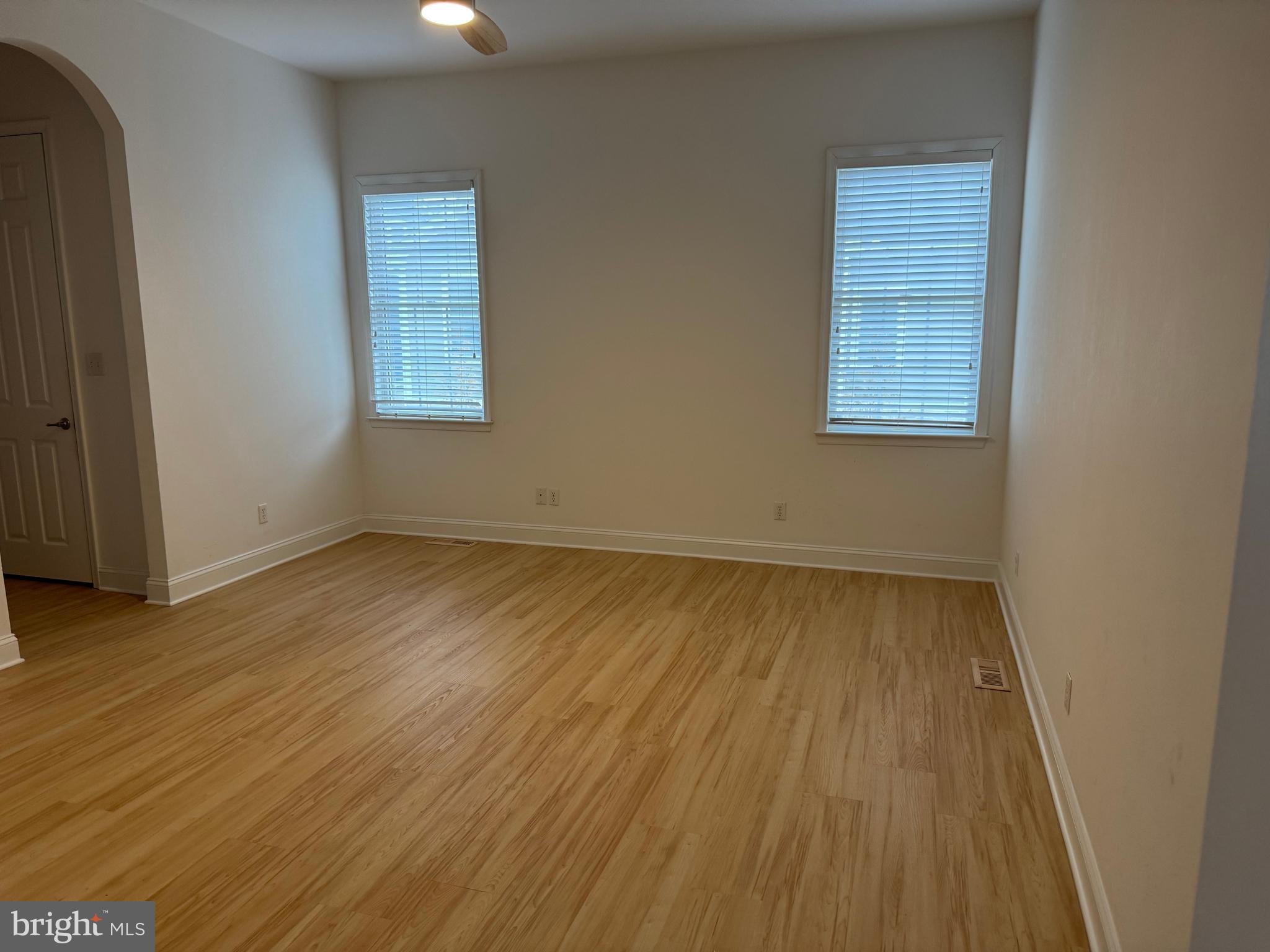 BAYSIDE - Residential
