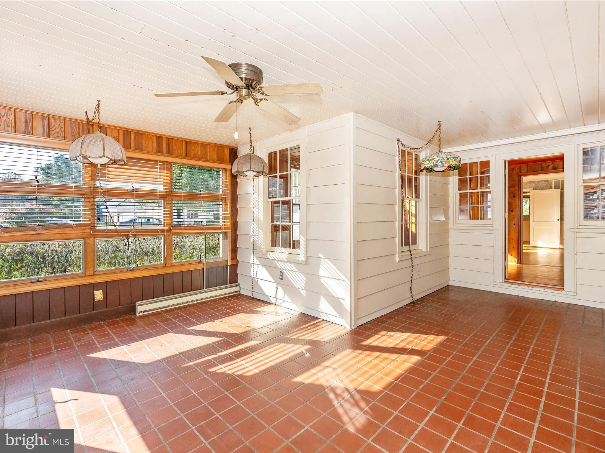 BARNESVILLE OUTSIDE - Farm