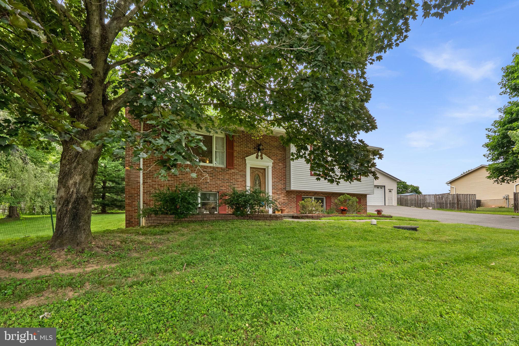LAKELAND HEIGHTS - Residential