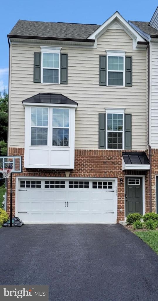 FABLE HILL - Residential