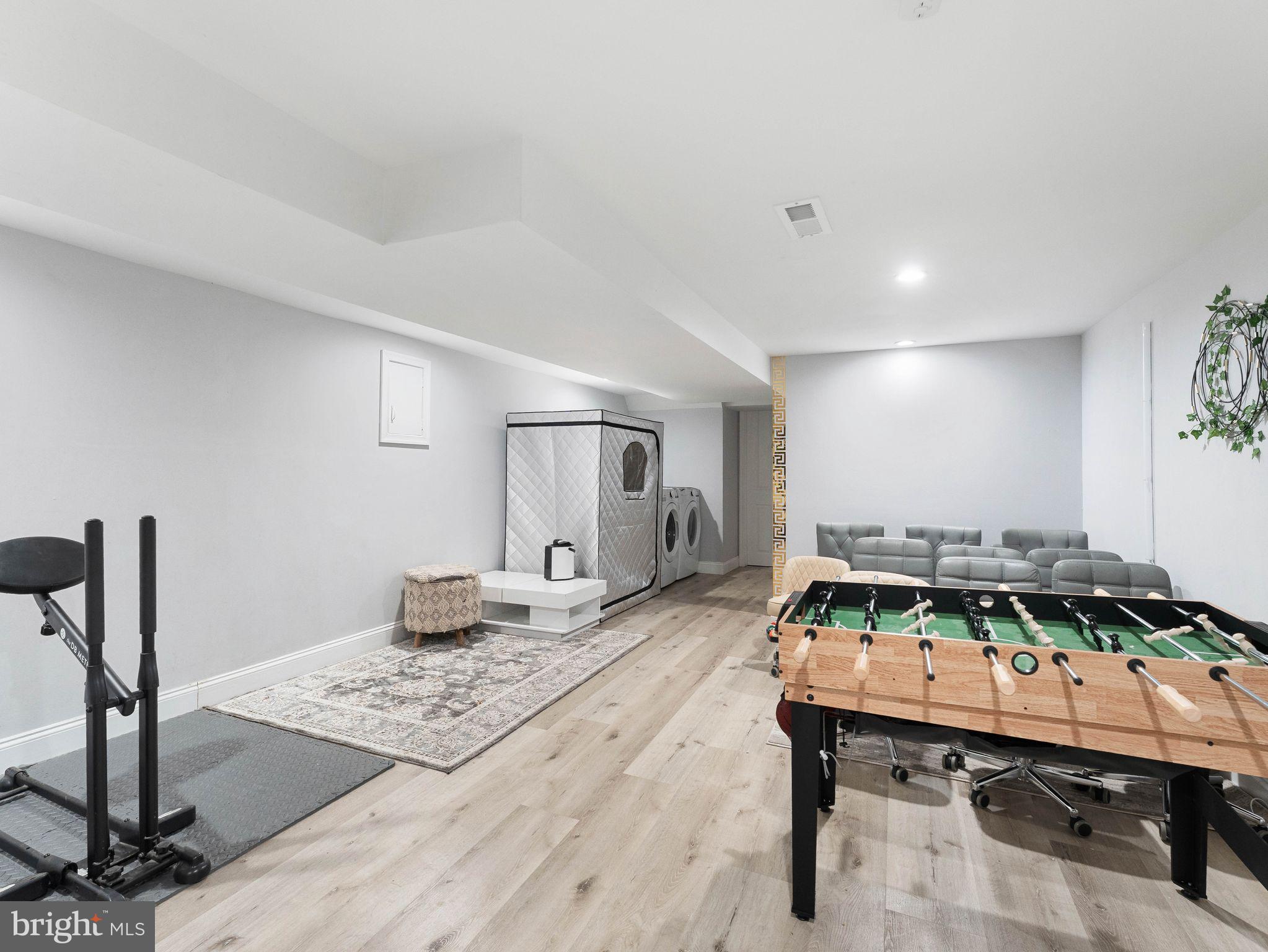 OLNEY - Residential