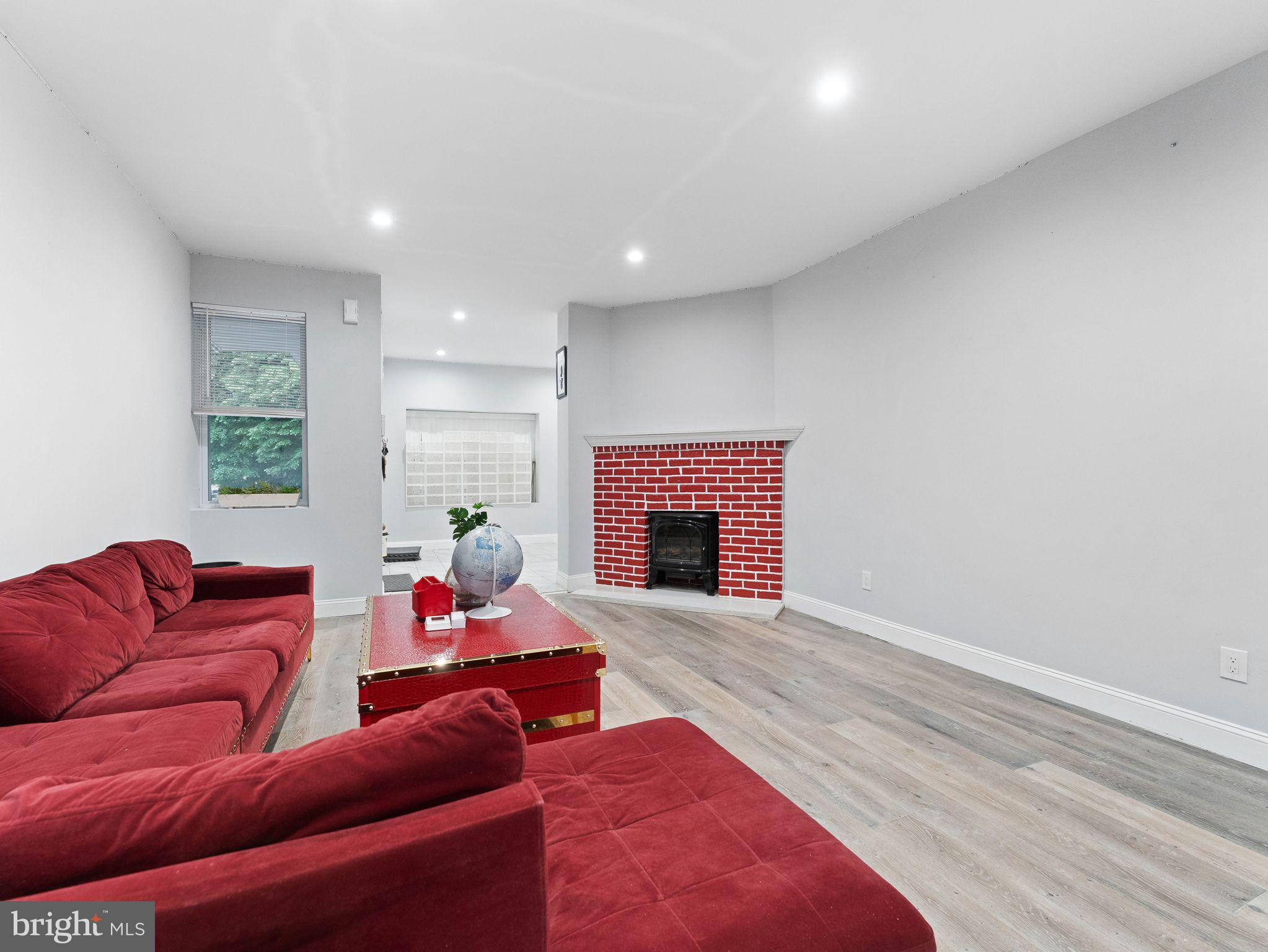 OLNEY - Residential