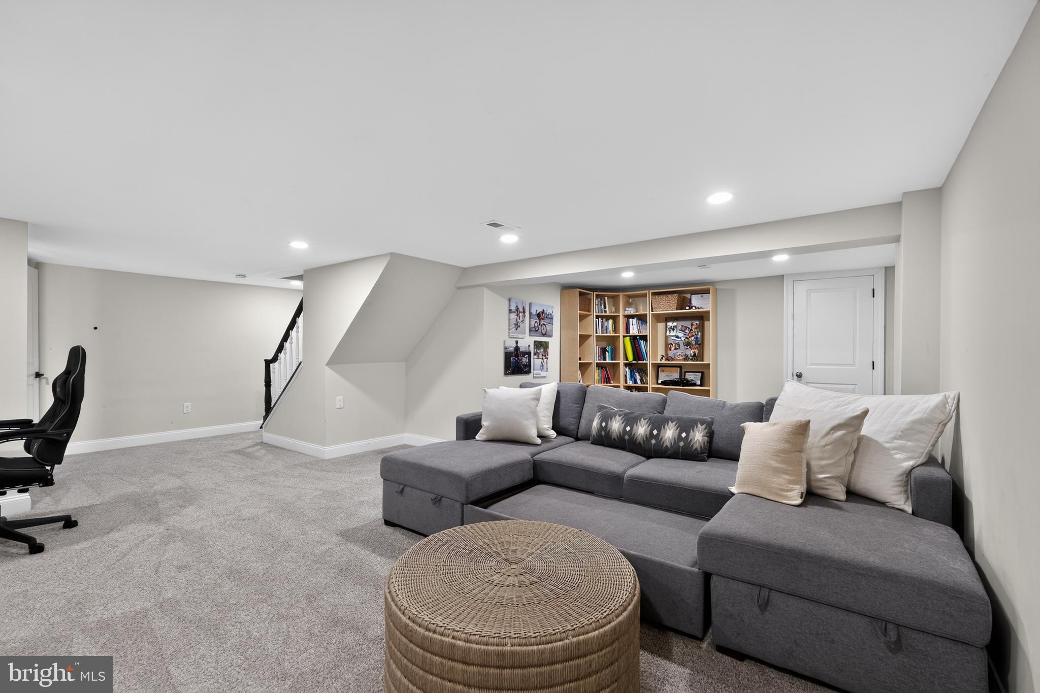 STRAFFORD VILLAGE - Residential