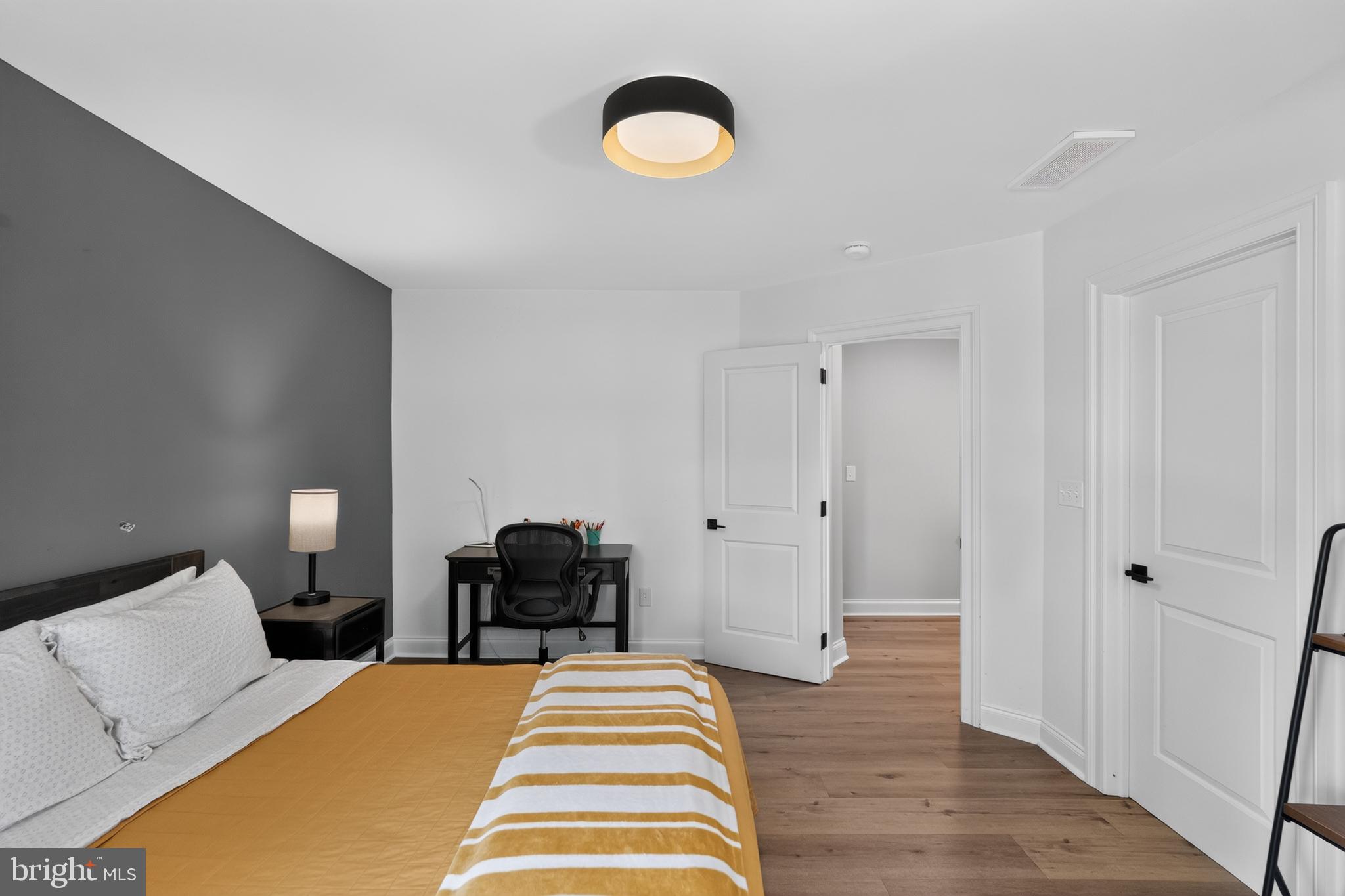 STRAFFORD VILLAGE - Residential
